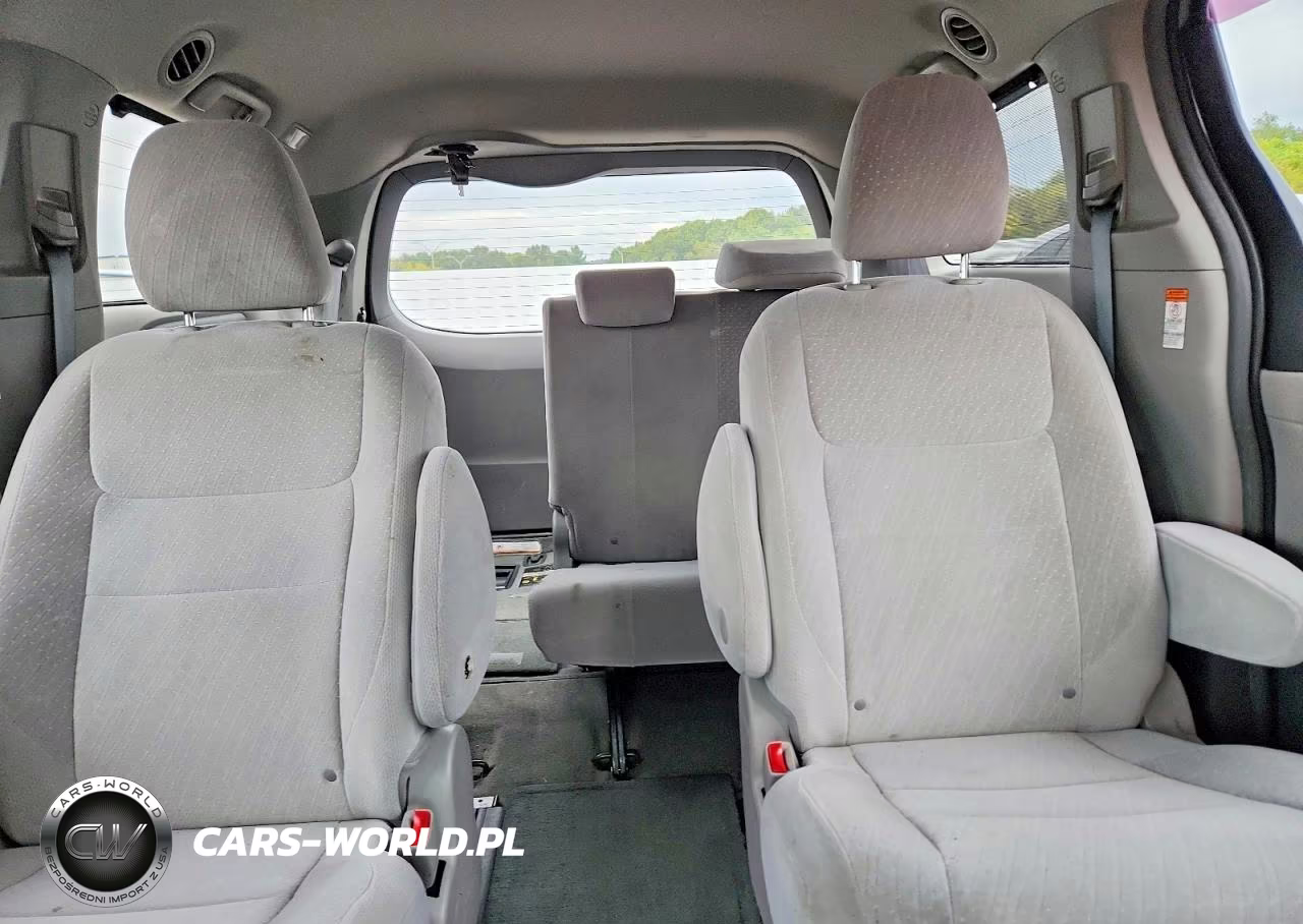 2016 Toyota Sienna Le VIN:5TDJK3DC2GS139767 - 10
