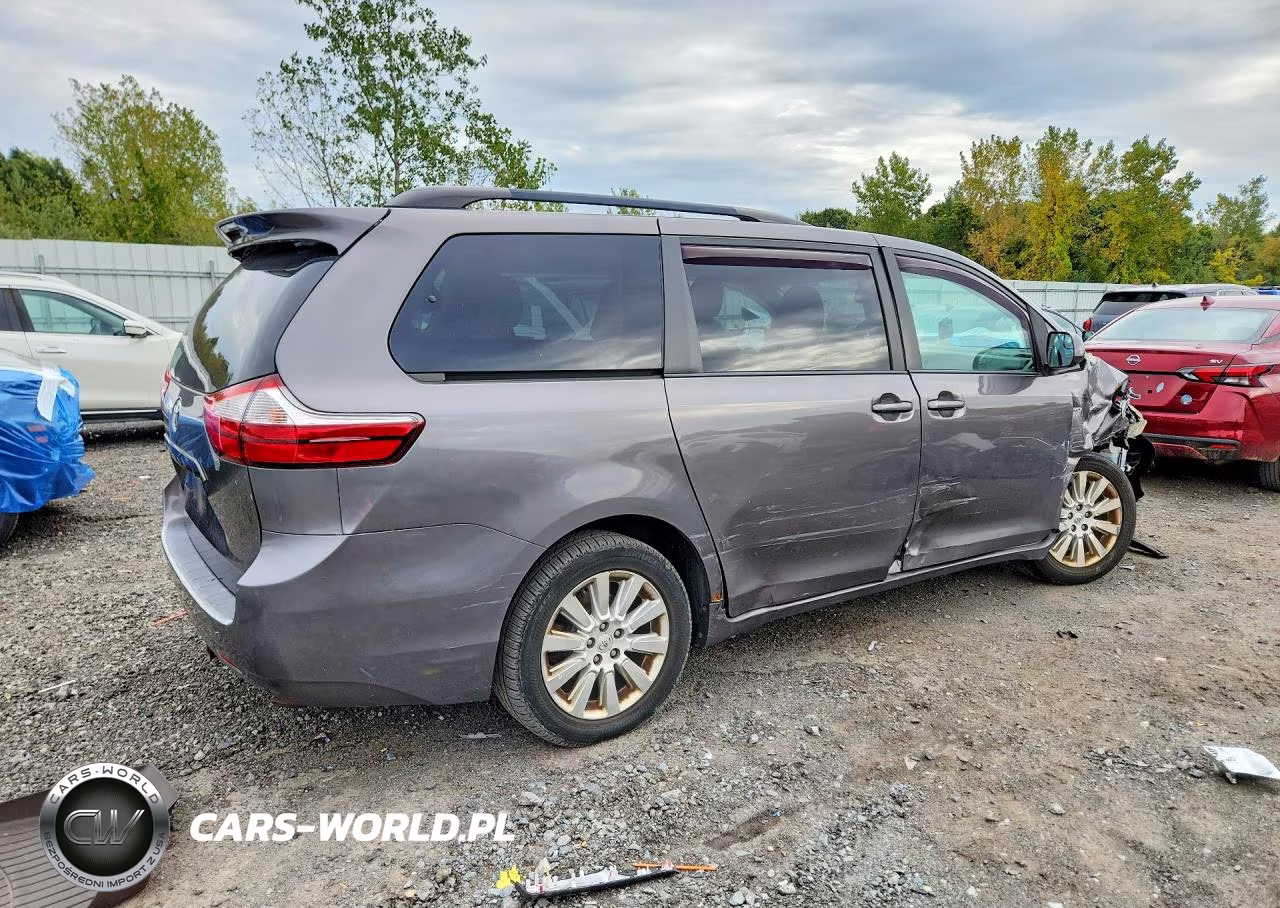 2016 Toyota Sienna Le VIN:5TDJK3DC2GS139767 - 3