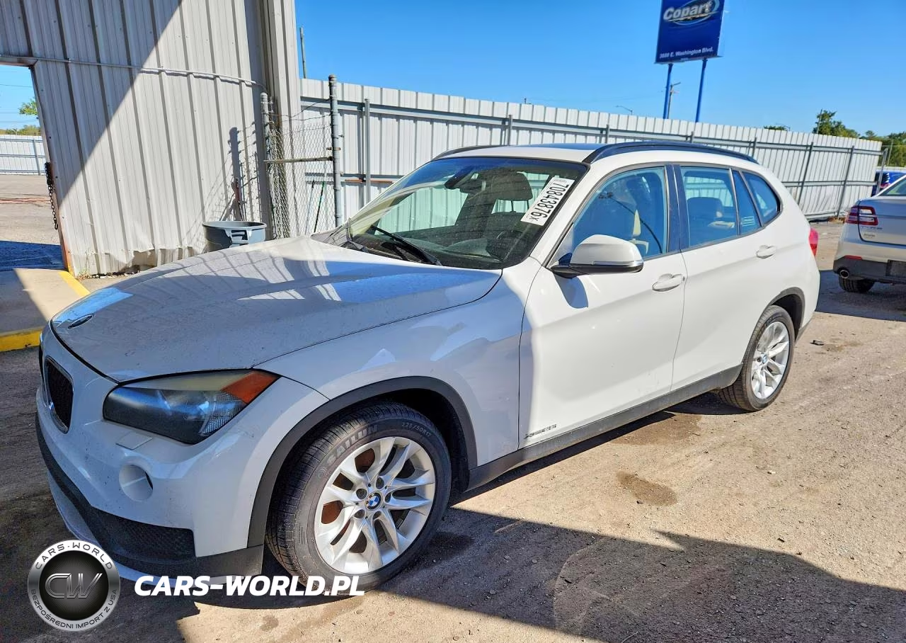2015 BMW X1 xDrive28I VIN:WBAVL1C51FVY25449 - 1