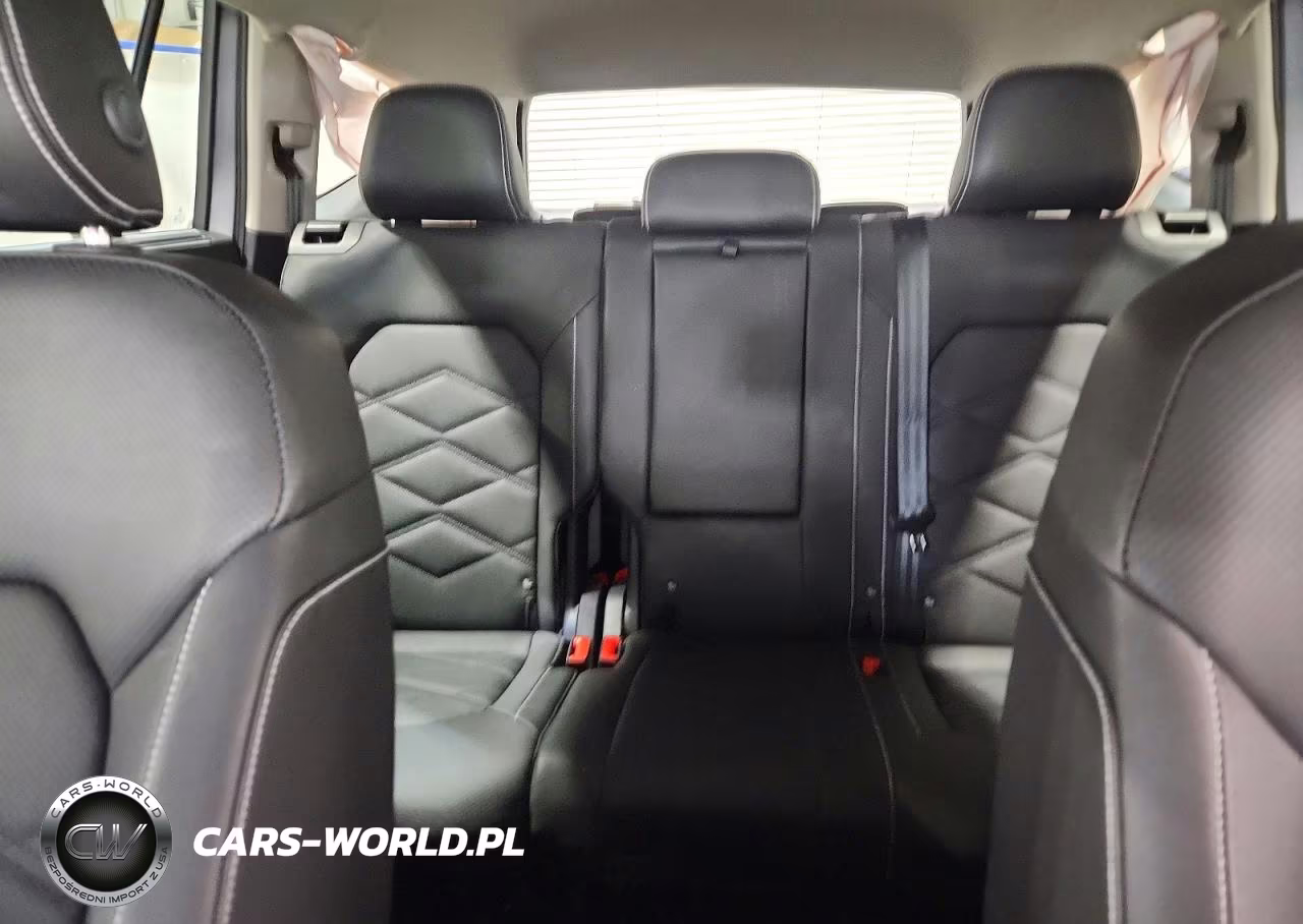 2026 Volkswagen Atlas Se VIN:1V2WN2CA1TC549137 - 10