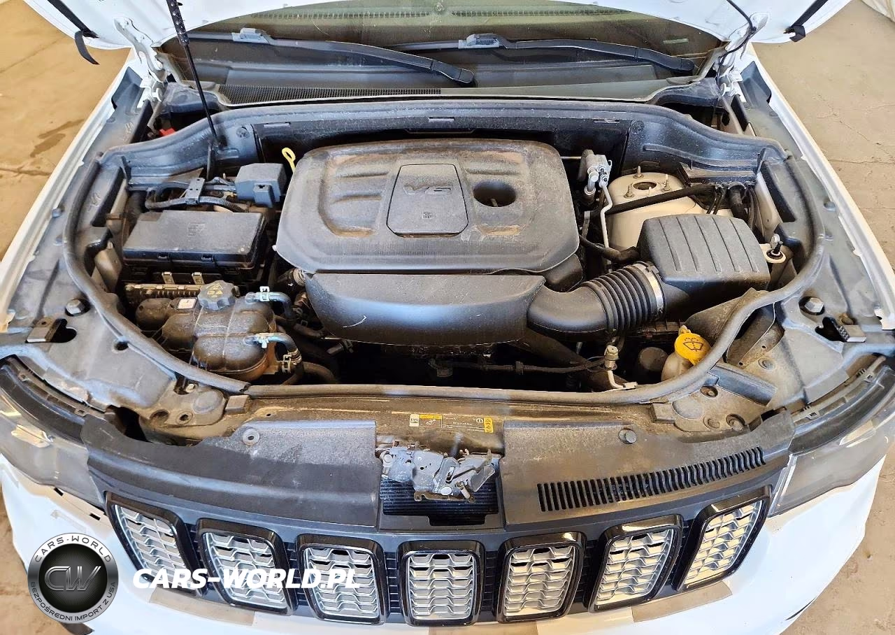 2021 Jeep Grand Cherokee Laredo VIN:1C4RJFAG6MC802415 - 12