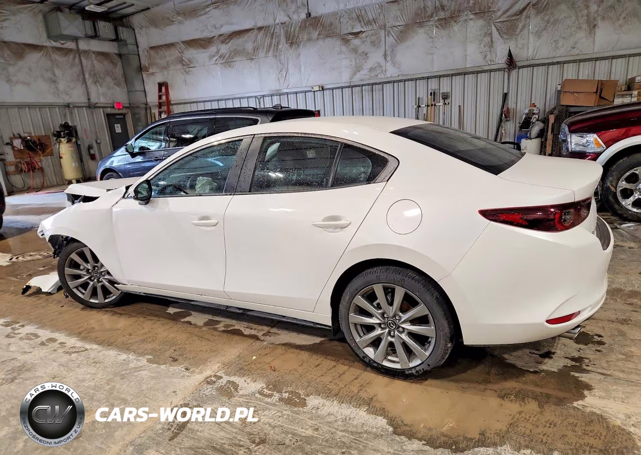 2026 Mazda 3 Preferred VIN:JM1BPACL2T1857855 - 2