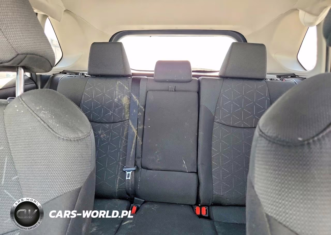 2025 Toyota Rav4 Xle VIN:2T3W1RFV6SW385691 - 10