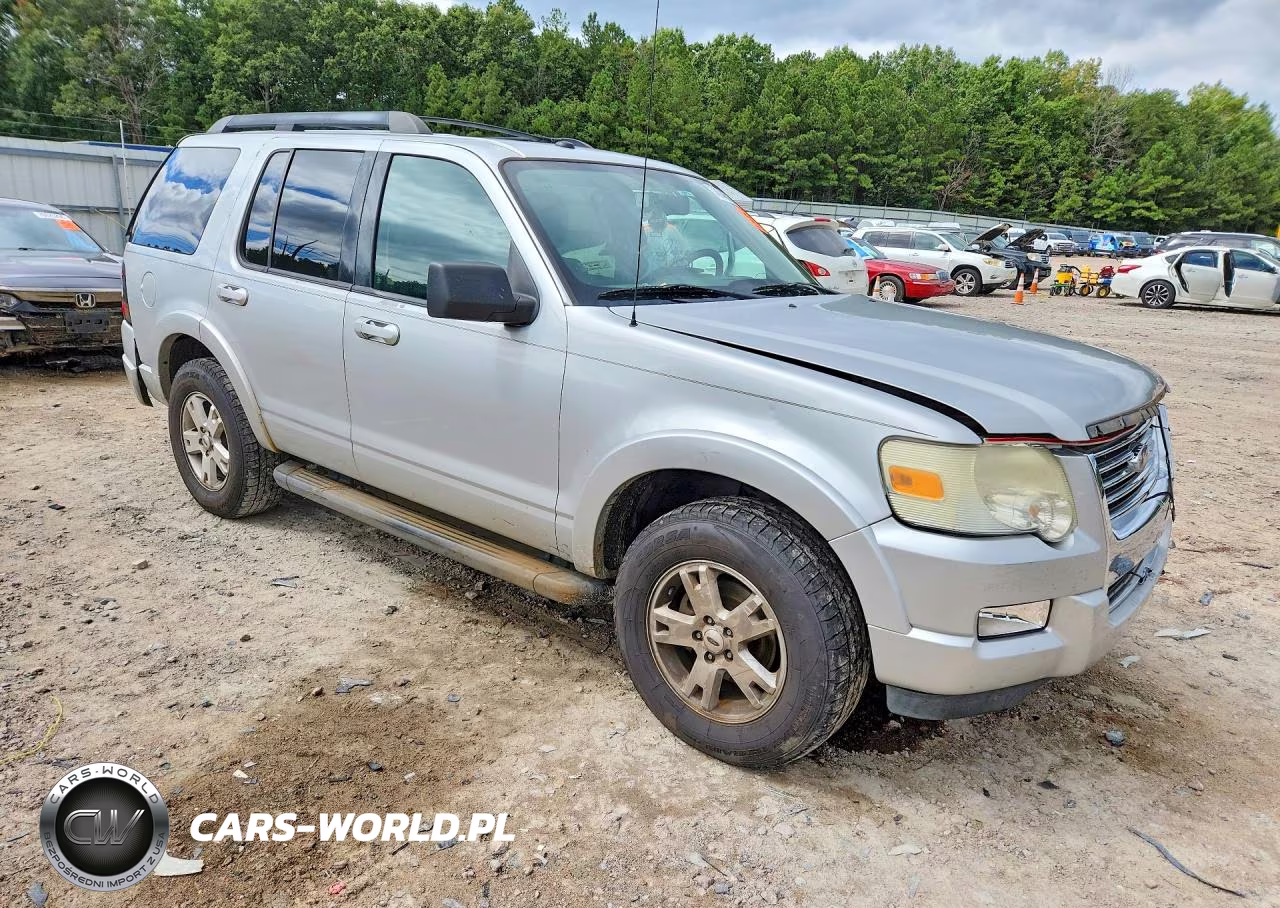 2010 Ford Explorer Xlt VIN:1FMEU6DE1AUA01005 - 4