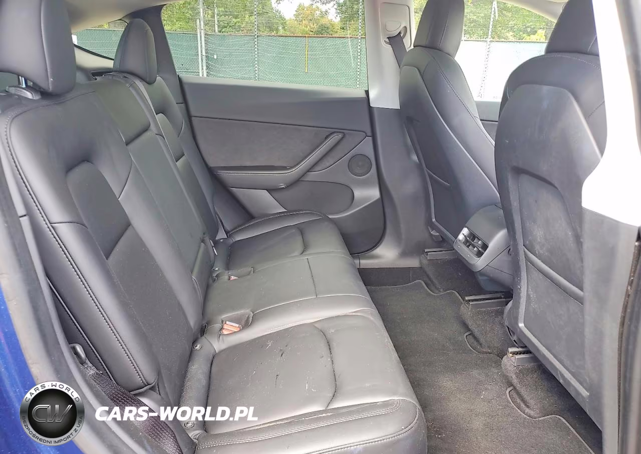 2021 Tesla Model Y VIN:5YJYGDEE0MF146187 - 10
