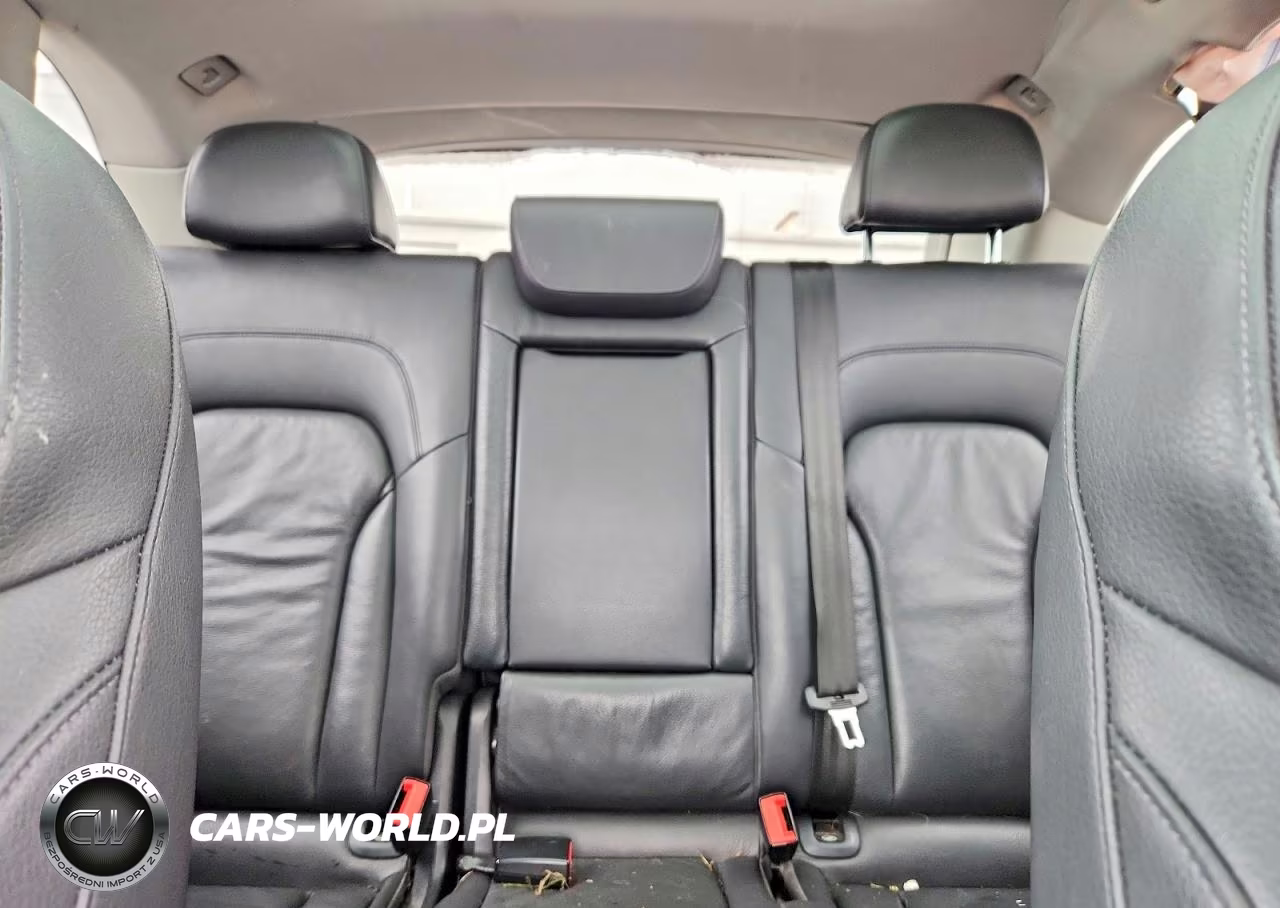 2014 Audi Q5 Premium Plus VIN:WA1LFAFP1EA063870 - 10