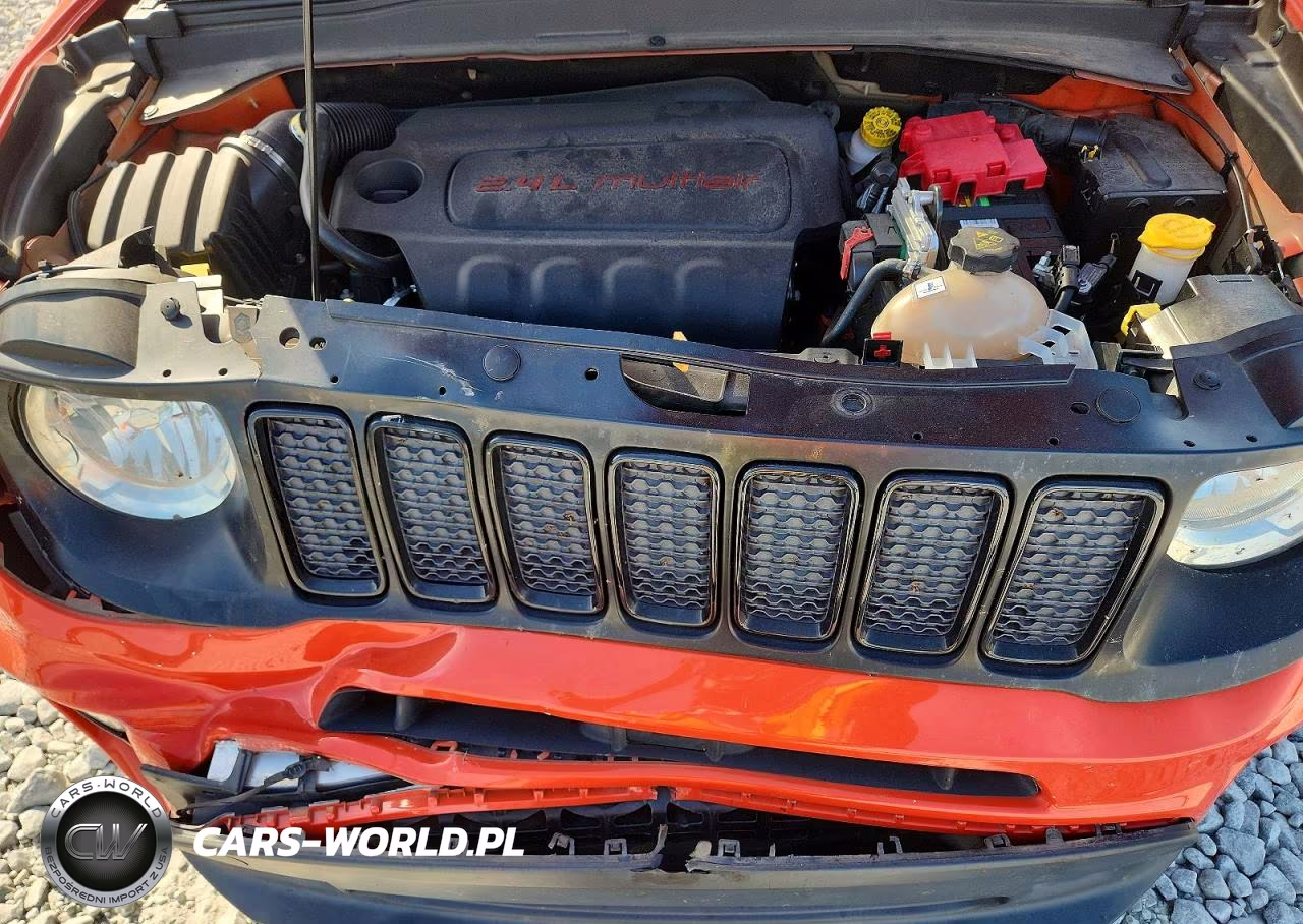 2020 Jeep Renegade Latitude VIN:ZACNJABB9LPL83116 - 11