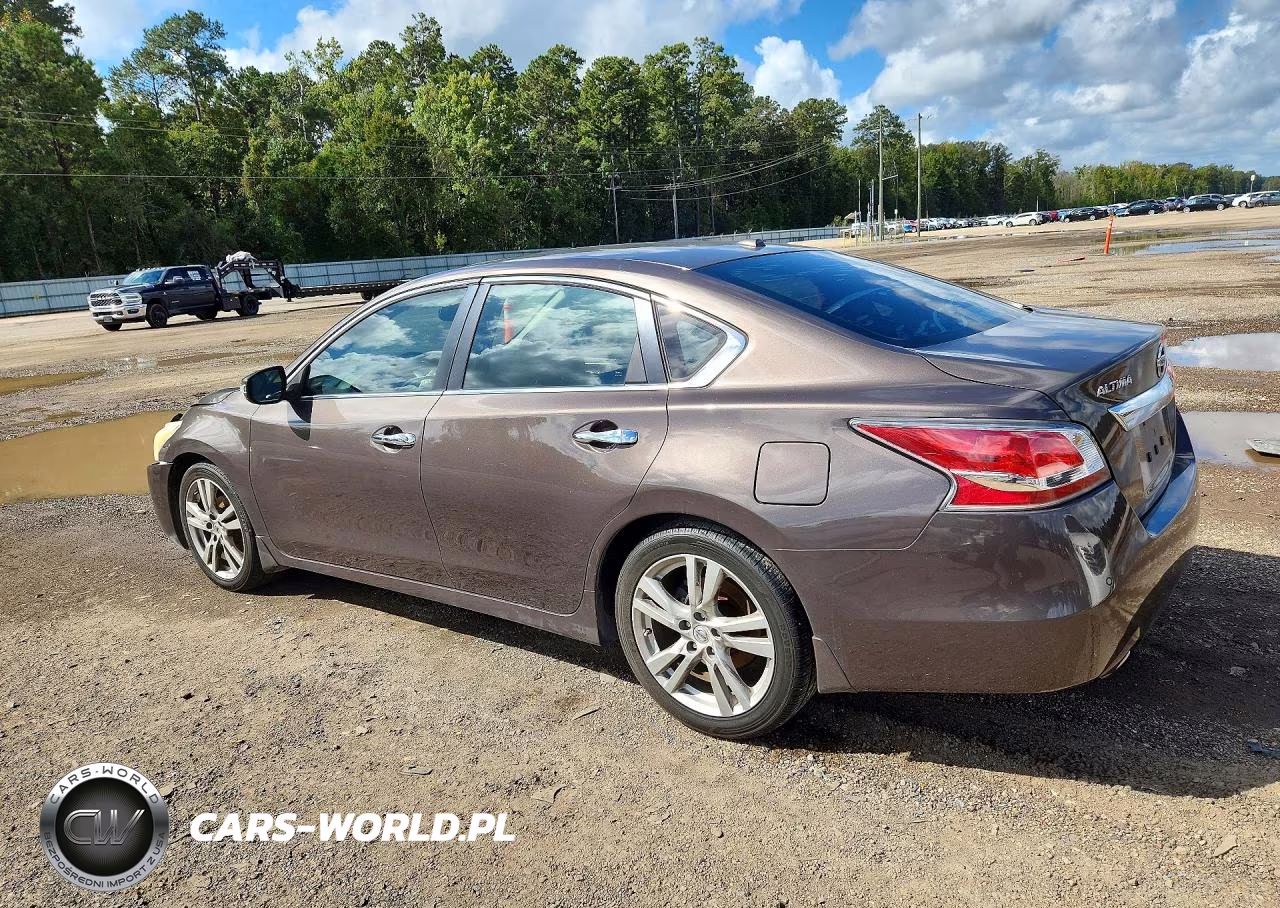 2015 Nissan Altima 3.5 S VIN:1N4BL3AP2FC292731 - 2