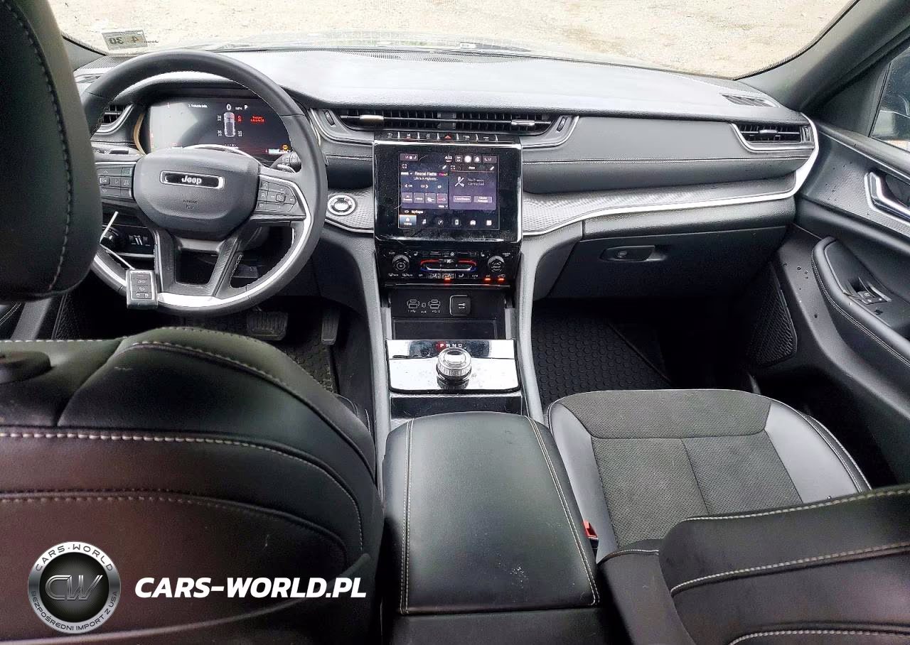 2025 Jeep Grand Cherokee Laredo VIN:1C4RJHAGXSC297262 - 8