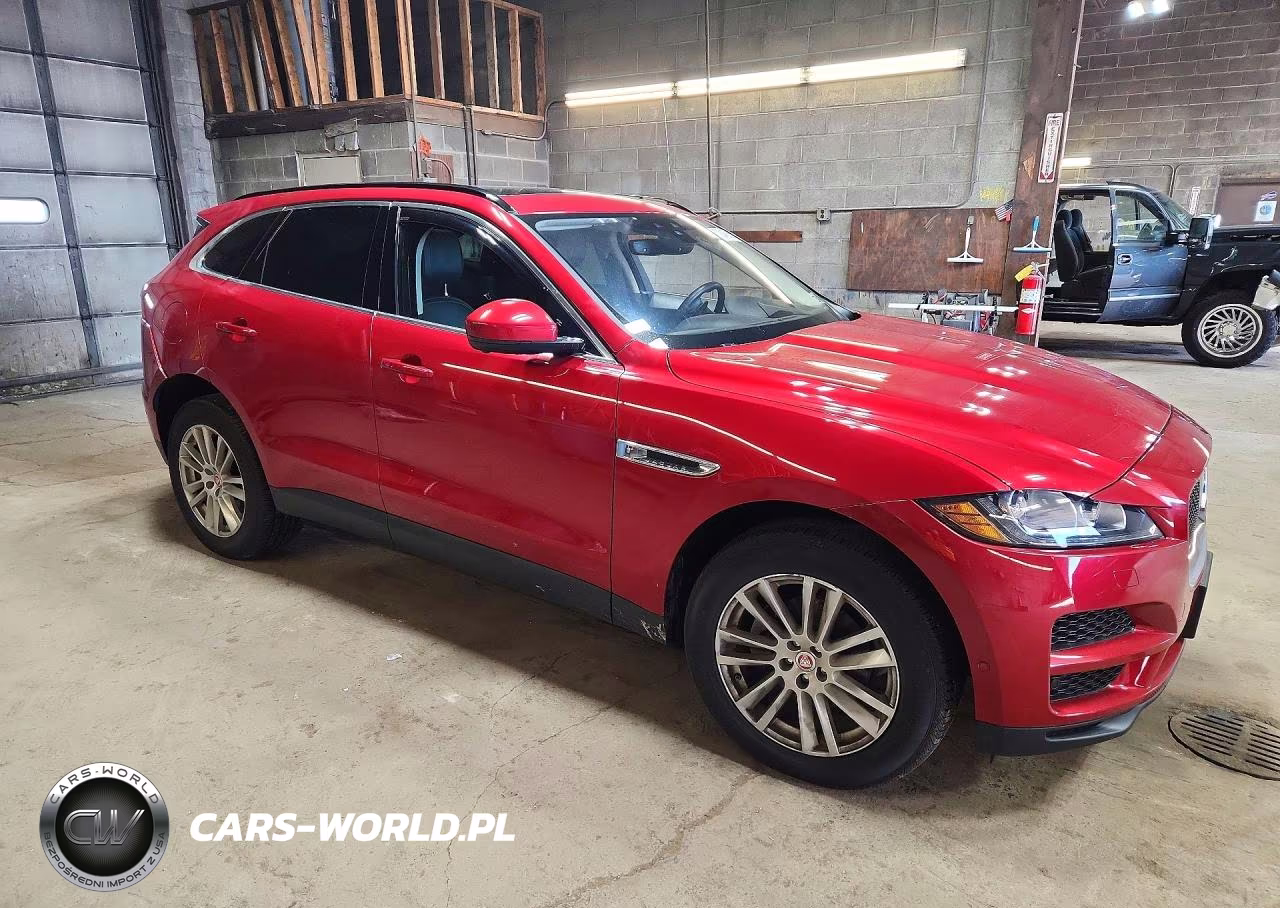 2019 Jaguar F-Pace Prestige VIN:SADCK2FX8KA608311 - 4