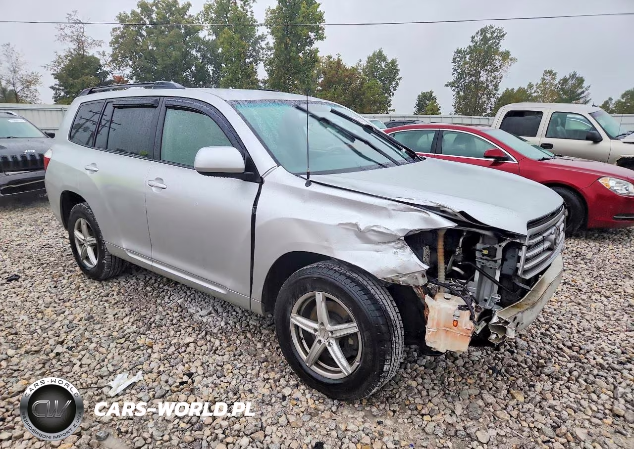 2010 Toyota Highlander Base VIN:JTEBK3EH4A2154893 - 4