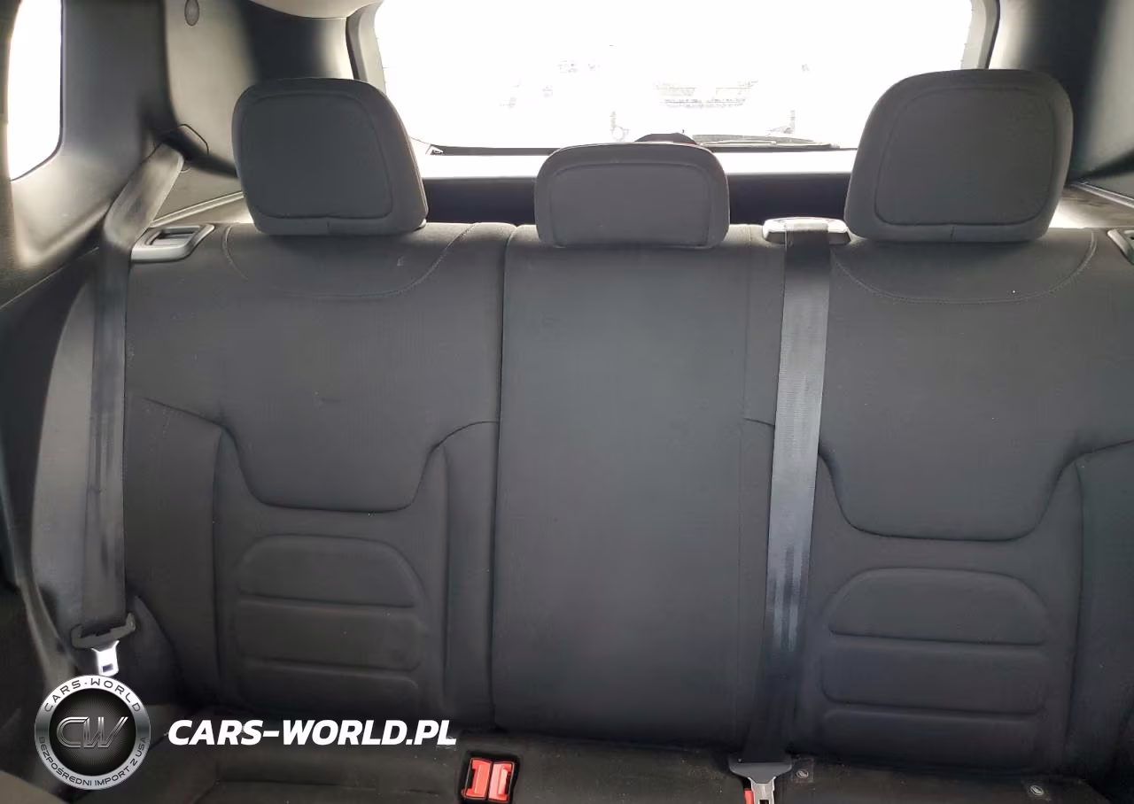 2019 Jeep Renegade Latitude VIN:ZACNJABB7KPK86026 - 10