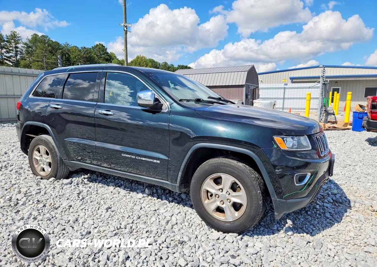 2015 Jeep Grand Cherokee Laredo VIN:1C4RJFAG9FC155186 - 4