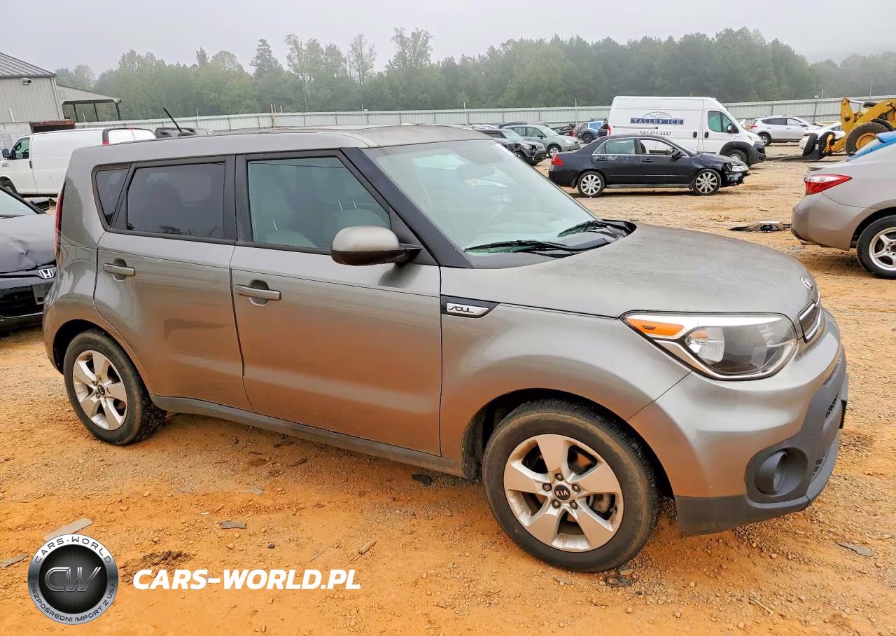 2017 Kia Soul Base VIN:KNDJN2A2XH7421227 - 4