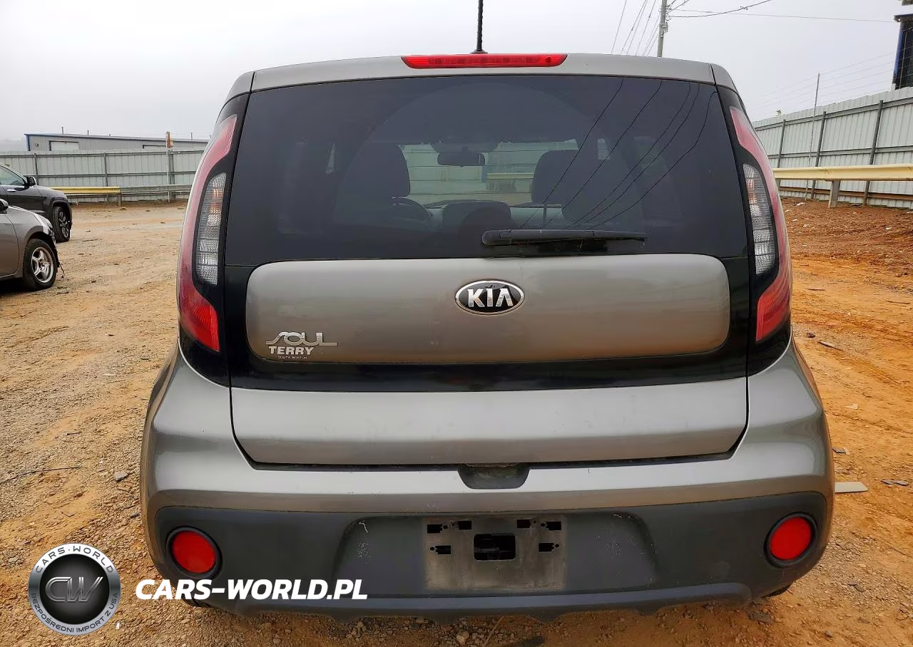 2017 Kia Soul Base VIN:KNDJN2A2XH7421227 - 6
