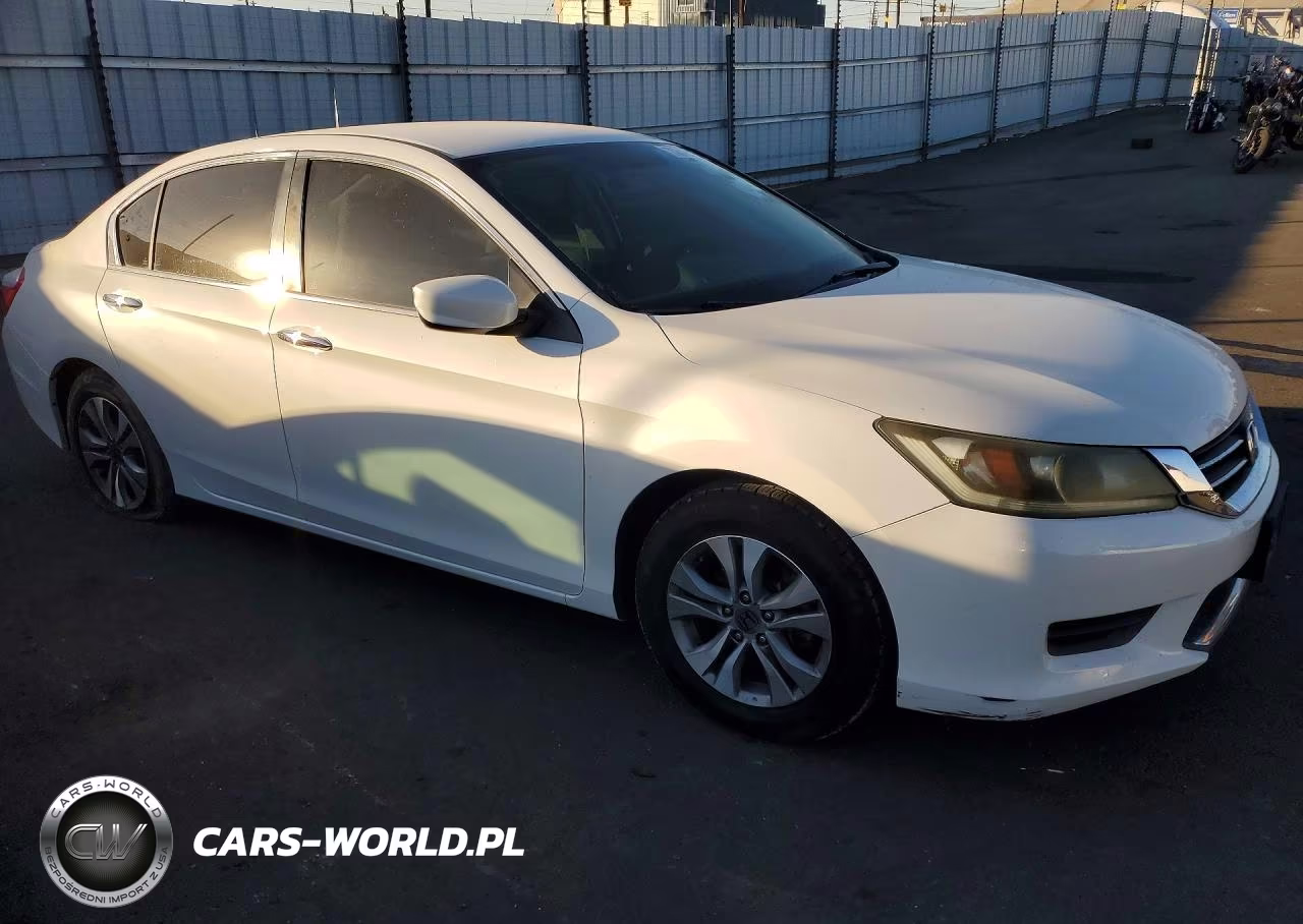 2015 Honda Accord Lx VIN:1HGCR2F38FA119421 - 4