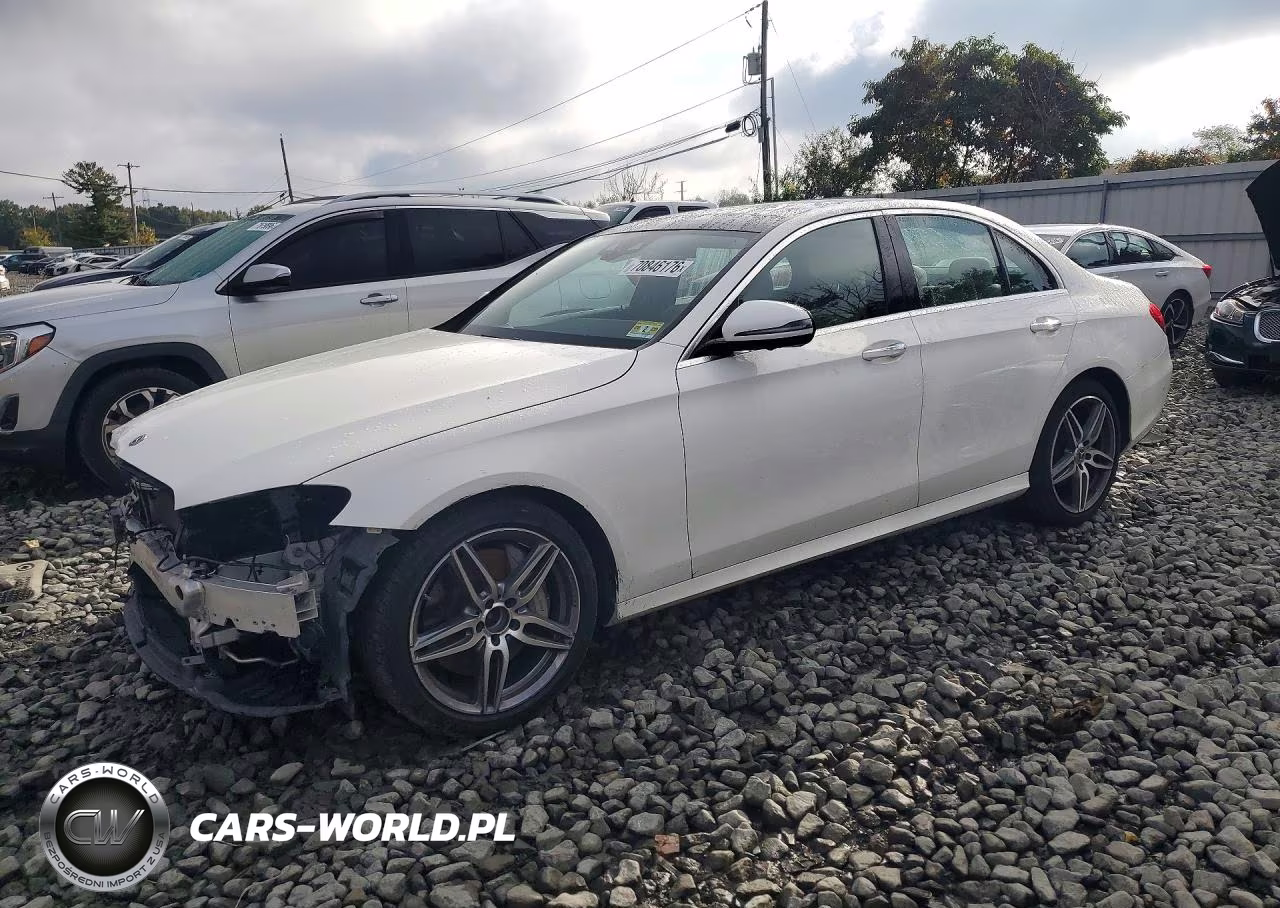 2019 Mercedes-Benz E 300 4Matic VIN:WDDZF4KB6KA552603 - 1