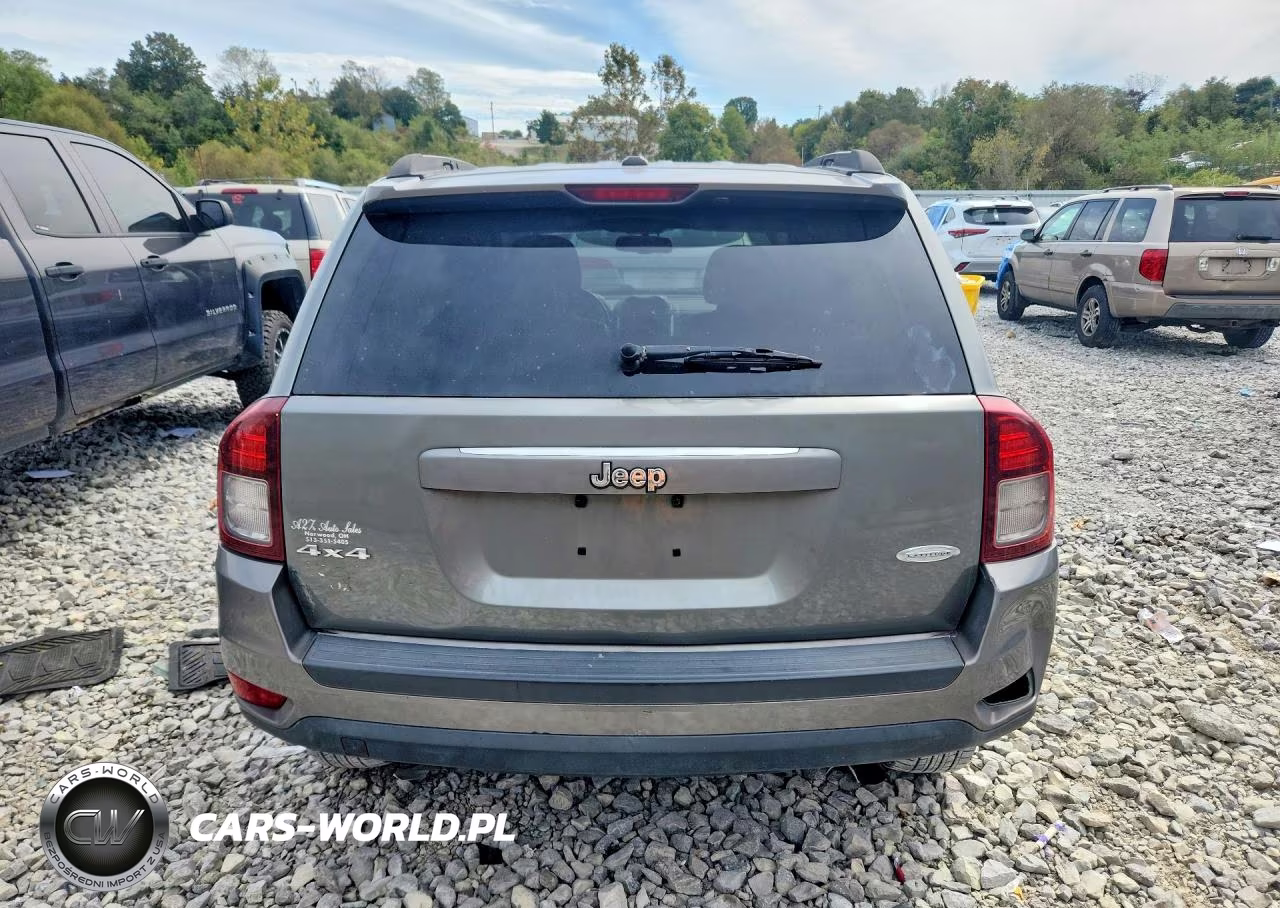 2014 Jeep Compass Latitude VIN:1C4NJDEB4ED546319 - 6