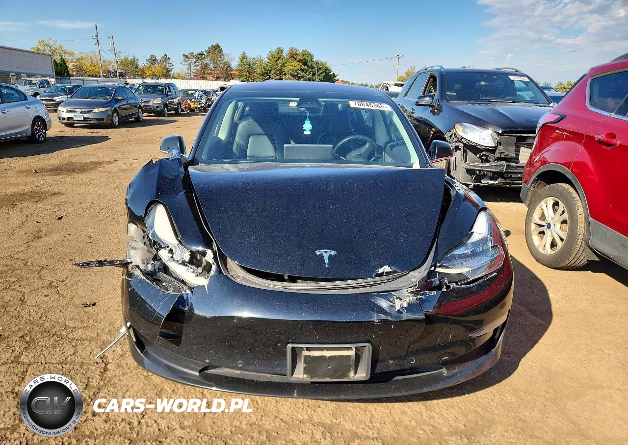 2018 Tesla Model 3 VIN:5YJ3E1EB6JF068160 - 5