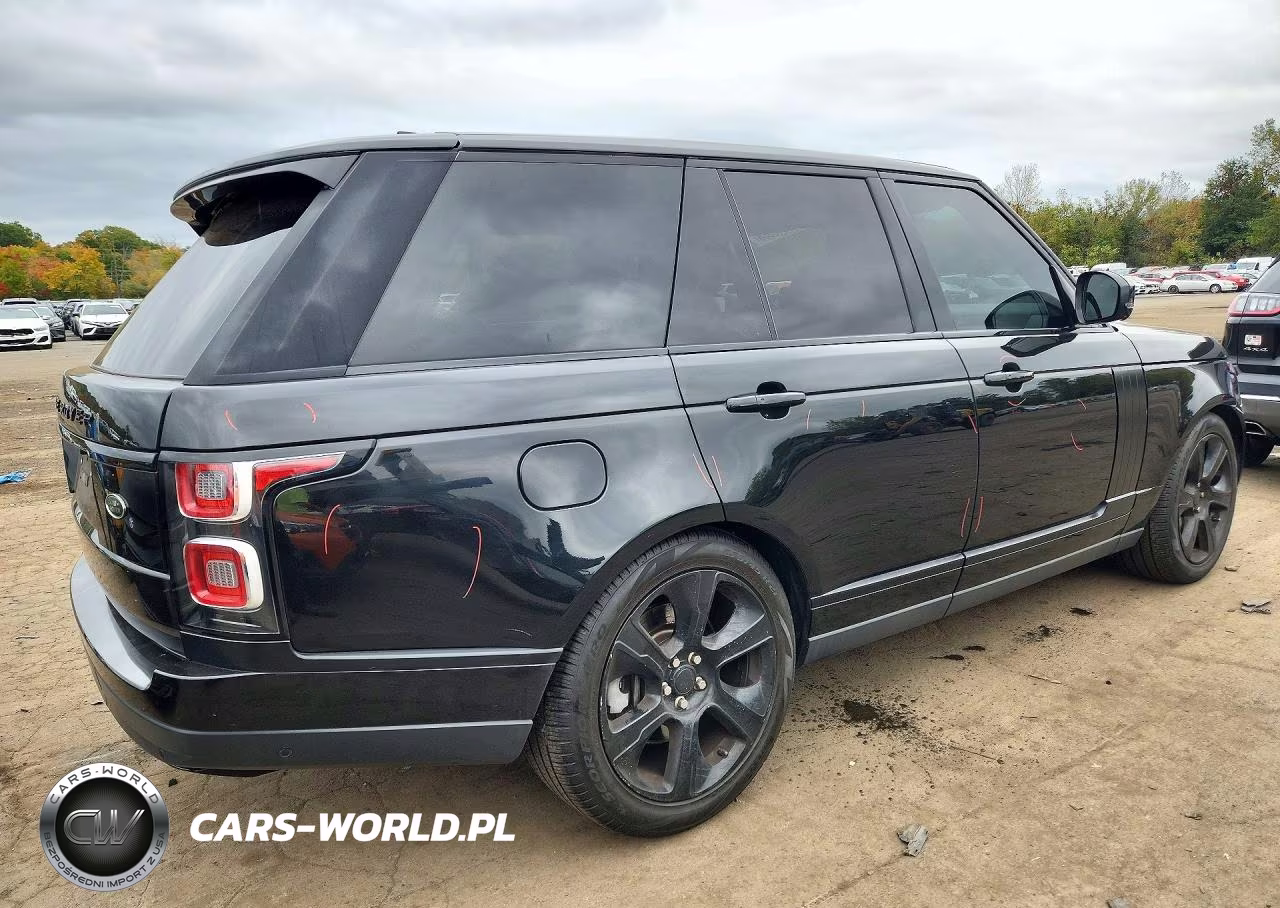 2018 Land Rover Range Rover Supercharged VIN:SALGS2RE8JA395715 - 3