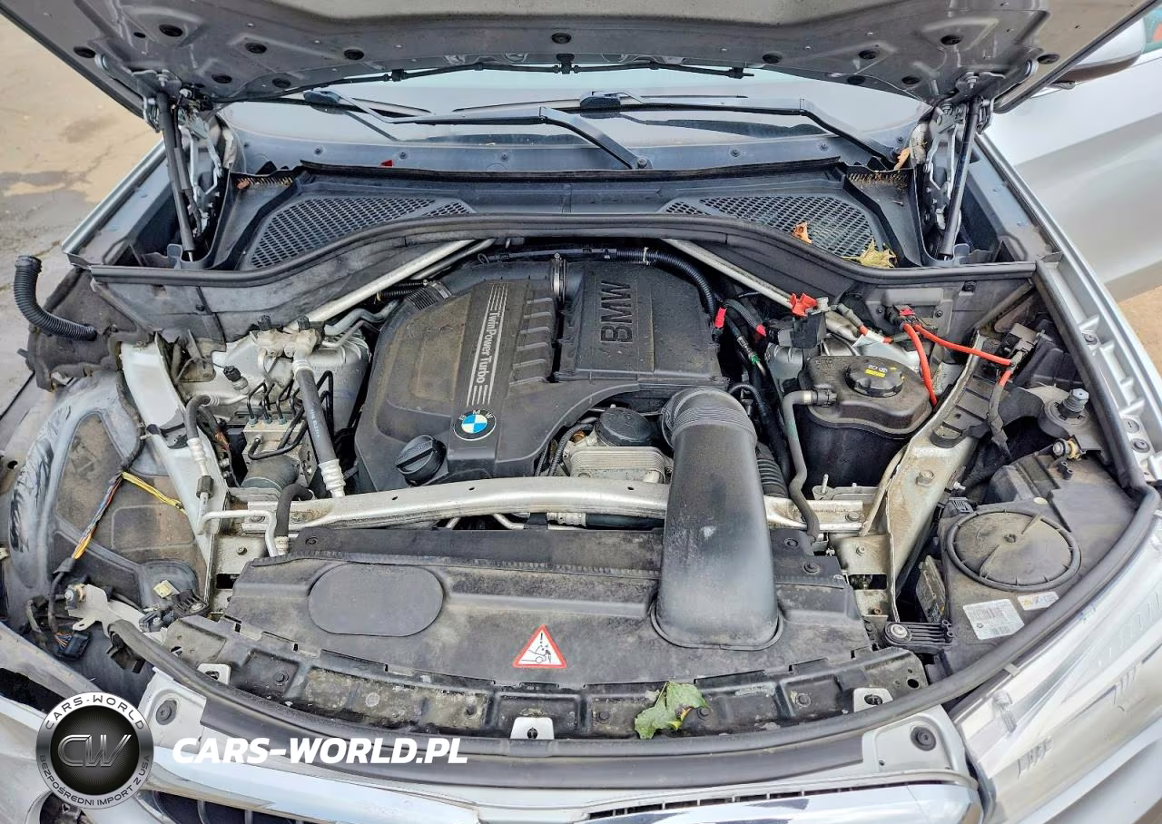 2015 BMW X5 xDrive35I VIN:5UXKR0C51F0P10876 - 12