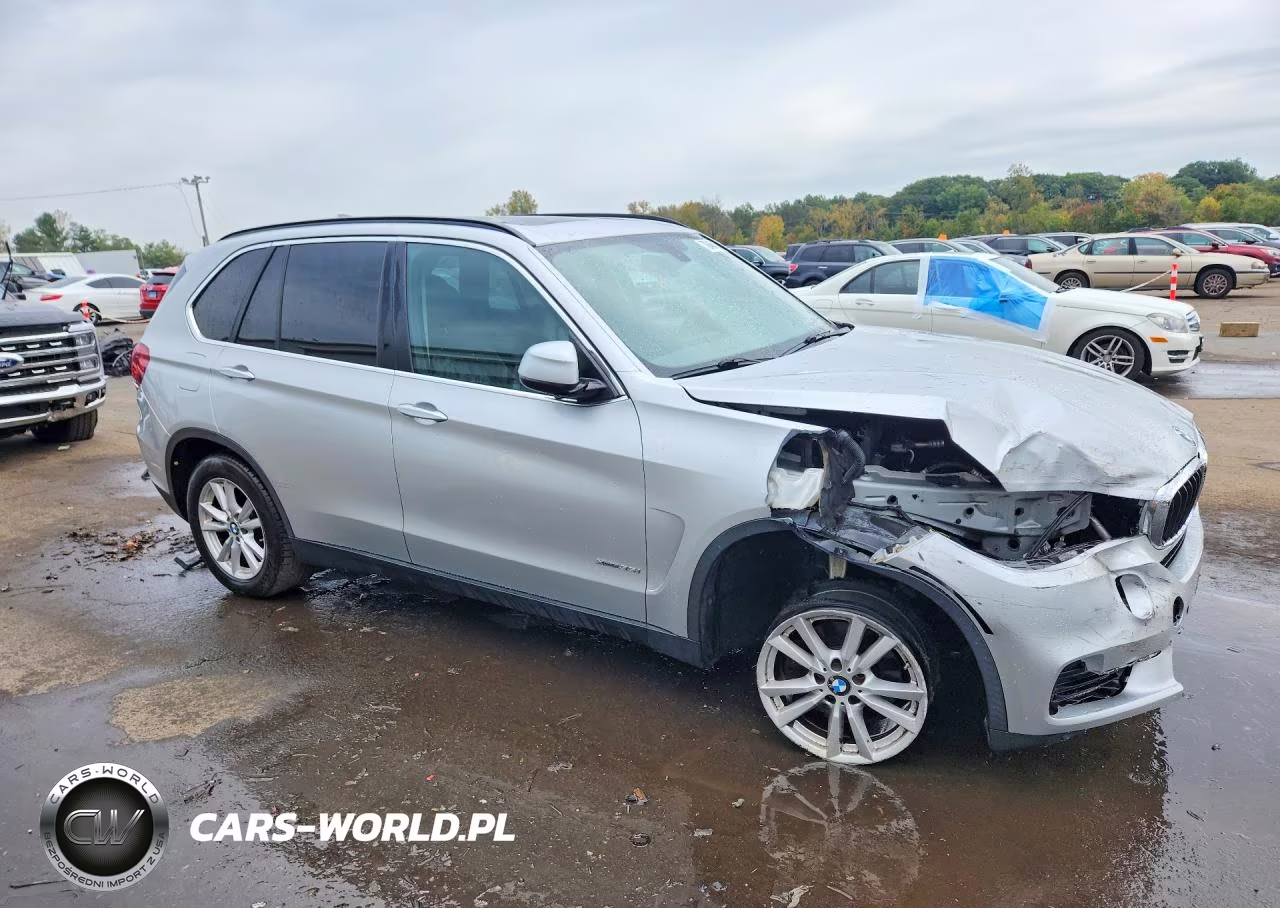 2015 BMW X5 xDrive35I VIN:5UXKR0C51F0P10876 - 4