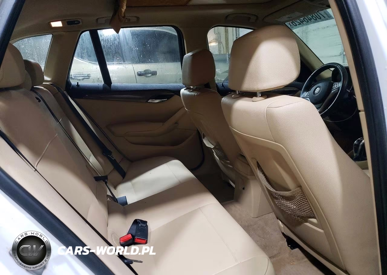 2015 BMW X1 xDrive28I VIN:WBAVL1C58FVY26341 - 11