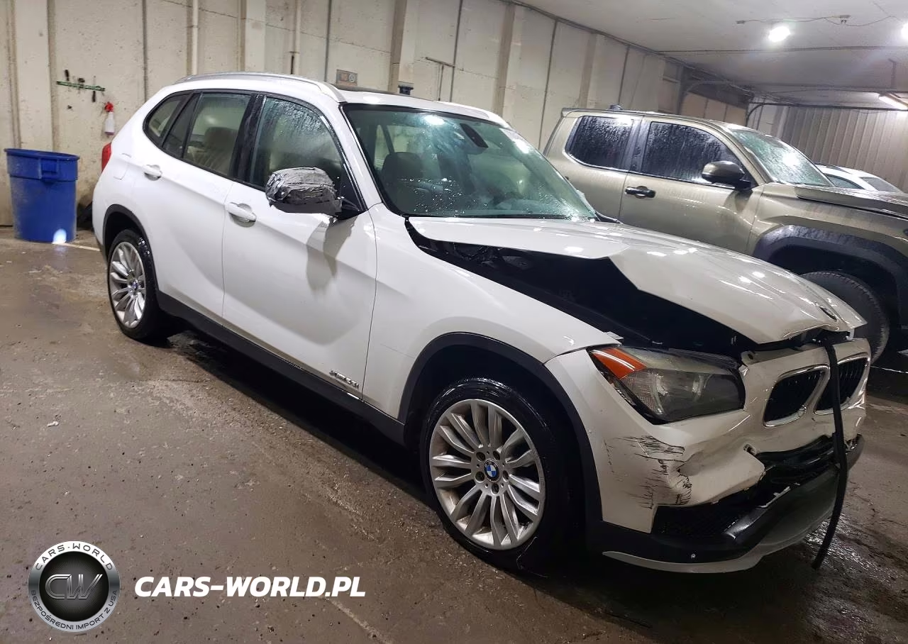 2015 BMW X1 xDrive28I VIN:WBAVL1C58FVY26341 - 4