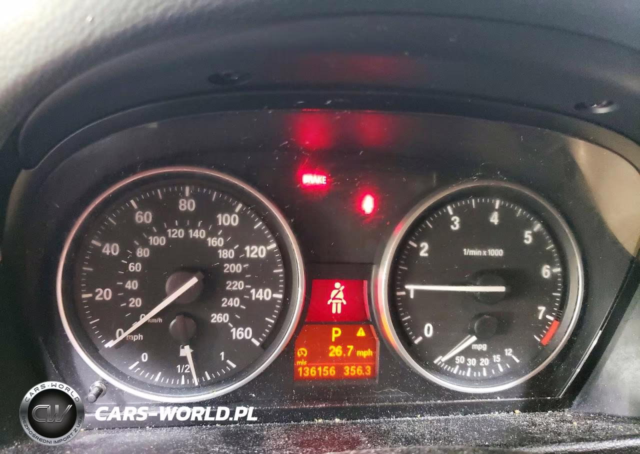 2015 BMW X1 xDrive28I VIN:WBAVL1C58FVY26341 - 9