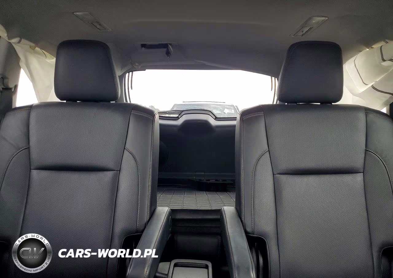 2015 Toyota Highlander Limited Platinum VIN:5TDDKRFH4FS171062 - 10