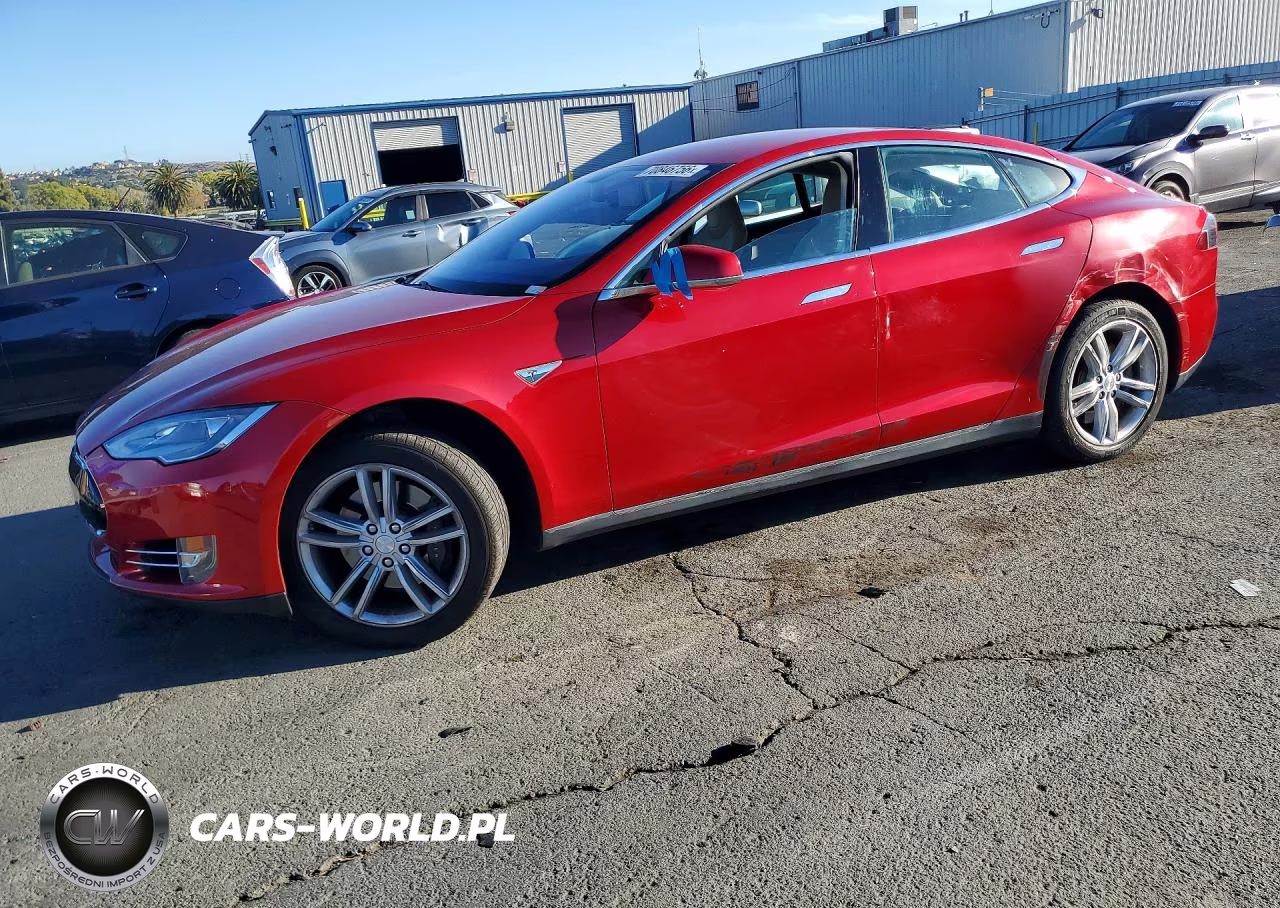 2014 Tesla Model S