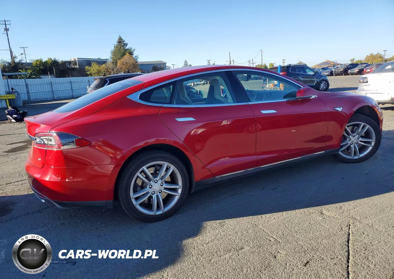 2014 Tesla Model S VIN:5YJSA1H17EFP30571 - 3