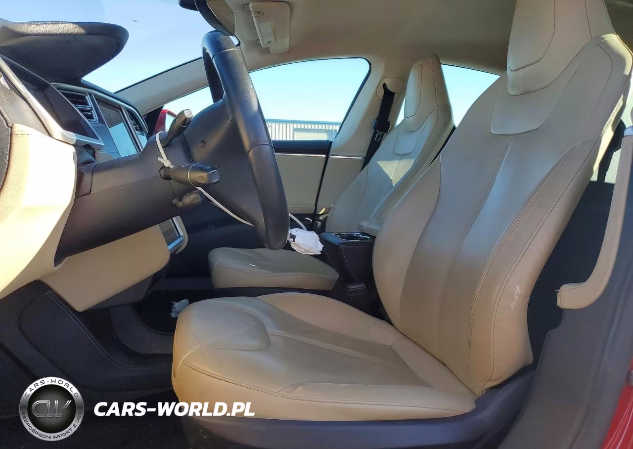 2014 Tesla Model S VIN:5YJSA1H17EFP30571 - 7