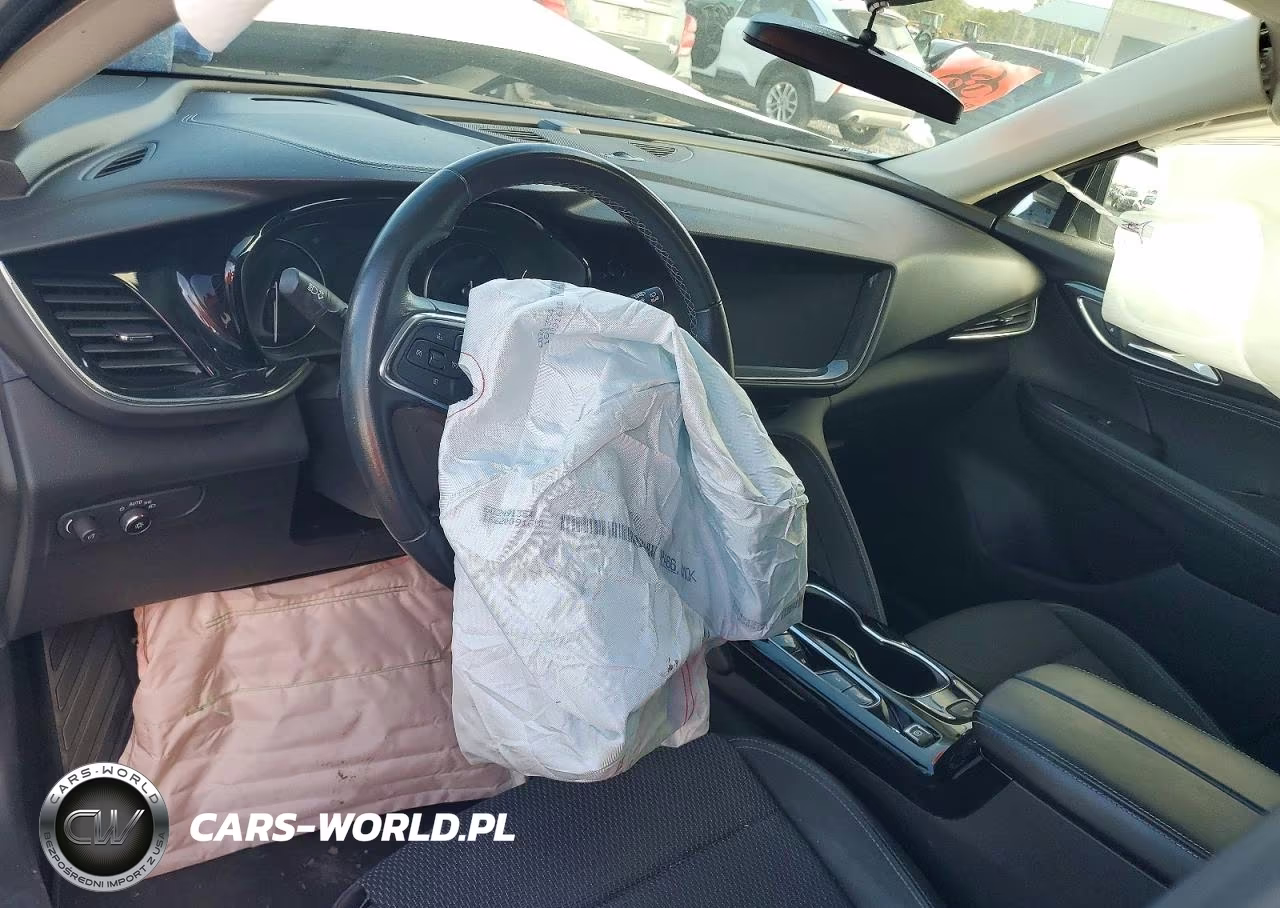 2021 Buick Envision Preferred VIN:LRBFZMR44MD071583 - 8