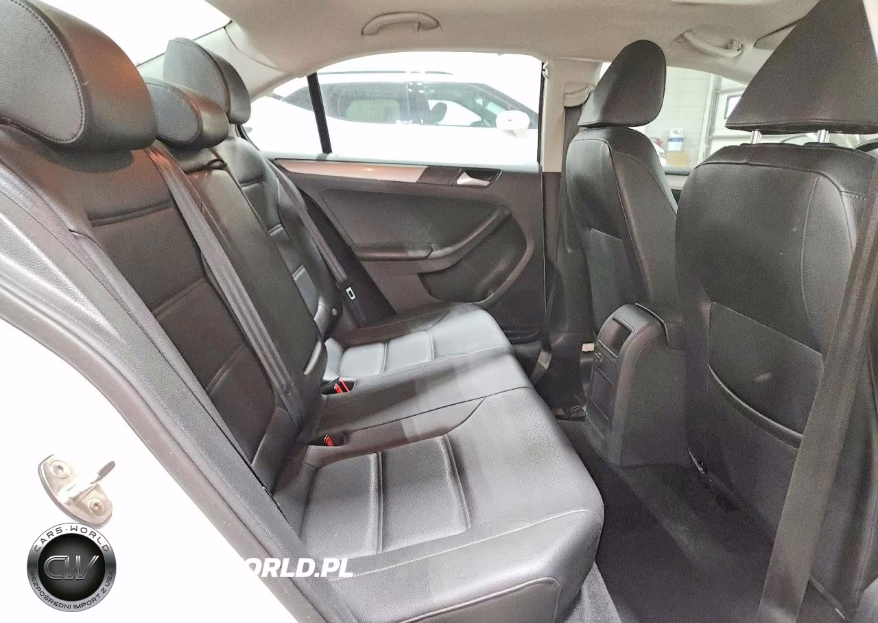 2017 Volkswagen Jetta Se VIN:3VWDB7AJ0HM404272 - 10