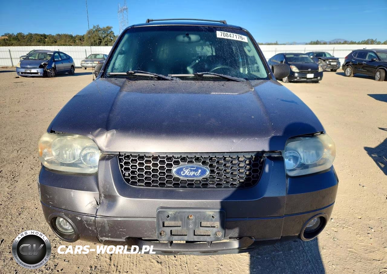 2005 Ford Escape Limited VIN:1FMYU04195KB17433 - 5
