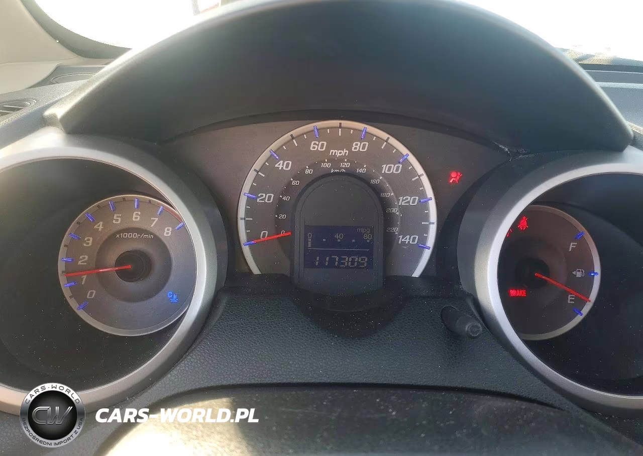 2012 Honda Fit VIN:JHMGE8H35CC034434 - 9