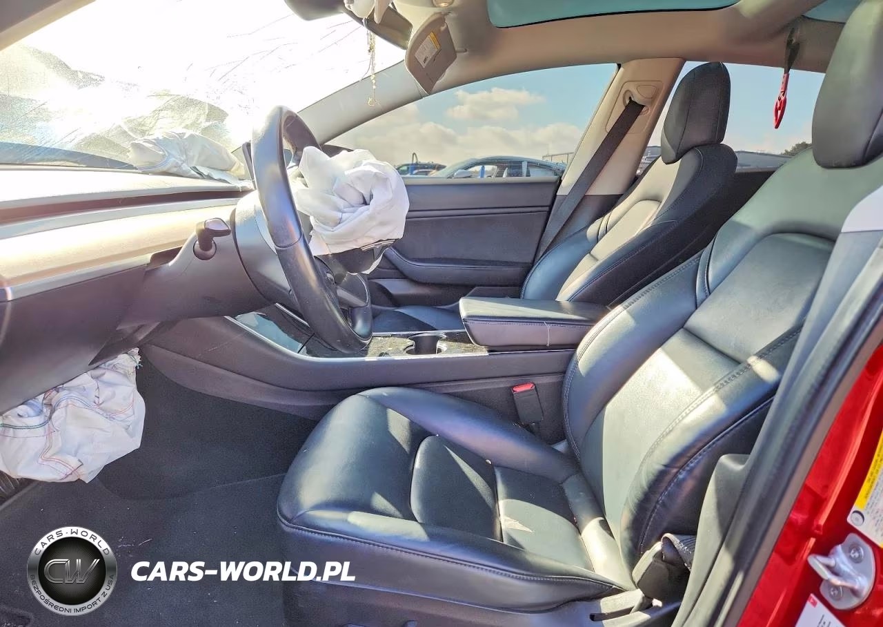 2018 Tesla Model 3 VIN:5YJ3E1EA5JF155054 - 7