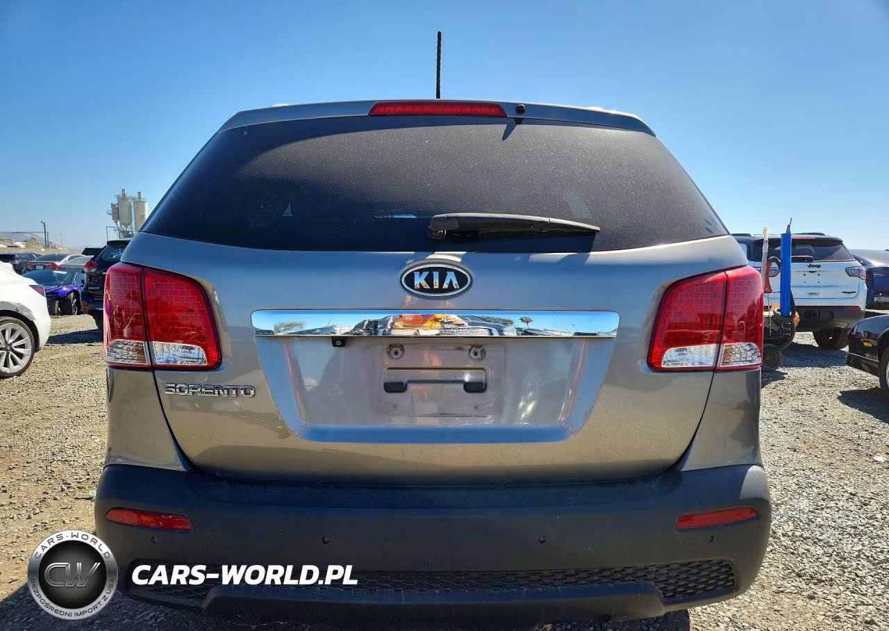 2011 Kia Sorento Lx VIN:5XYKT4A1XBG076935 - 6