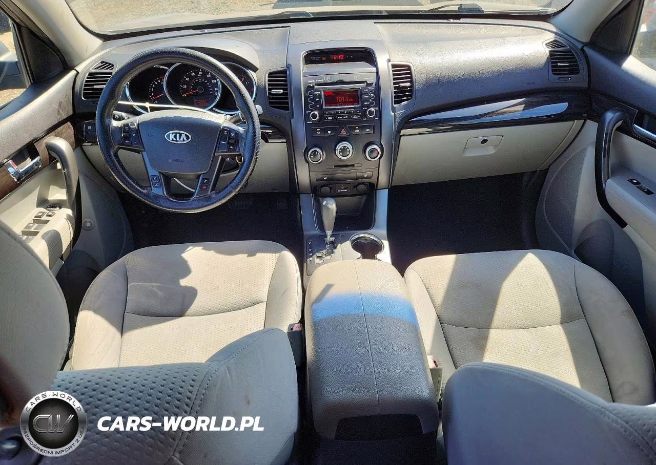 2011 Kia Sorento Lx VIN:5XYKT4A1XBG076935 - 8