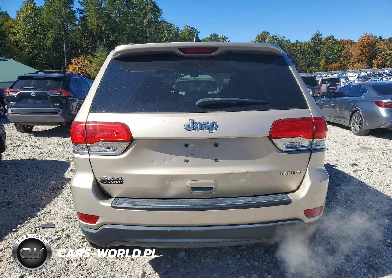 2015 Jeep Grand Cherokee Laredo VIN:1C4RJFAG5FC133802 - 6