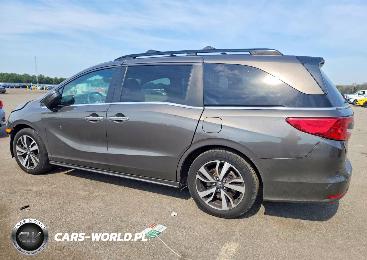 2021 Honda Odyssey Touring VIN:5FNRL6H86MB006680 - 2