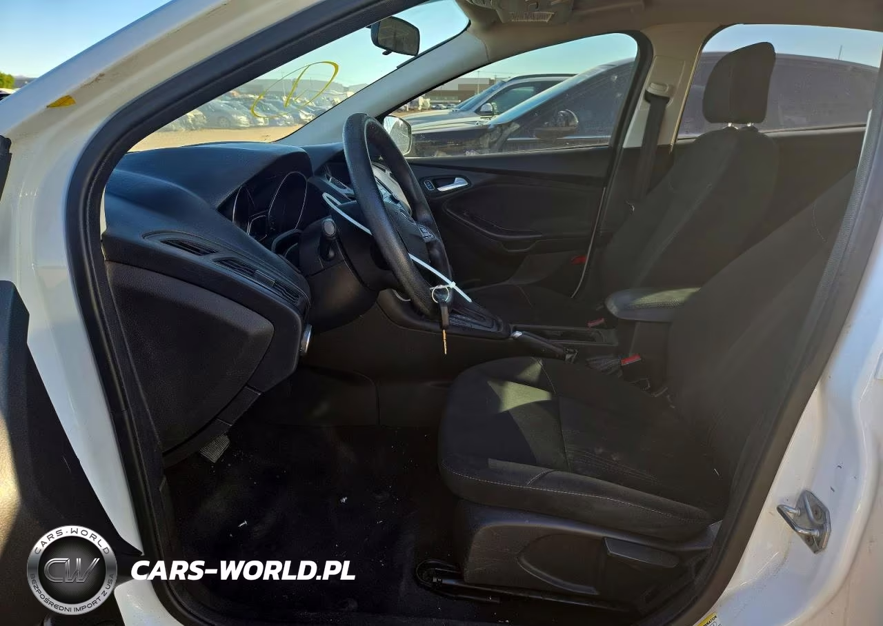 2016 Ford Focus Se VIN:1FADP3F24GL297960 - 7