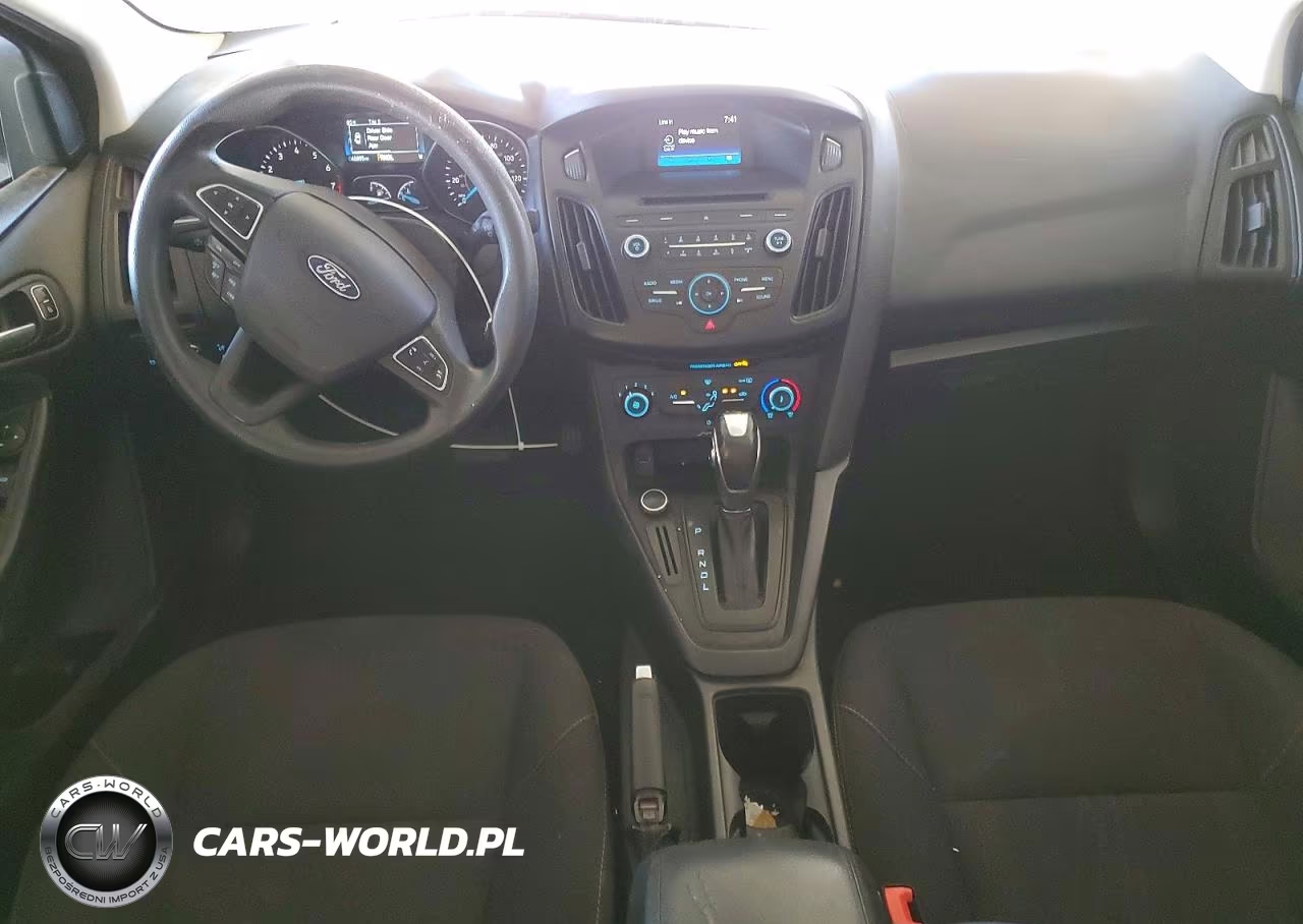 2016 Ford Focus Se VIN:1FADP3F24GL297960 - 8