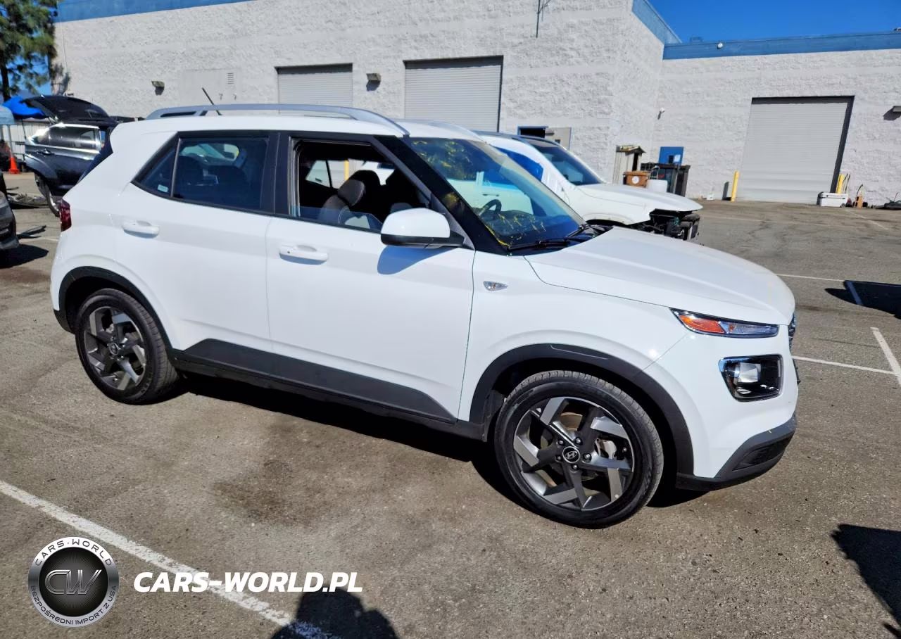 2025 Hyundai Venue Sel VIN:KMHRC8A31SU401778 - 4