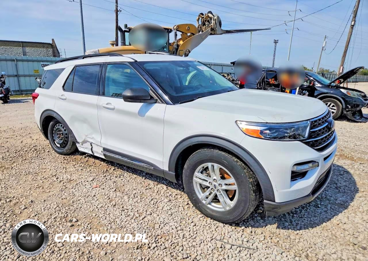 2020 Ford Explorer Xlt VIN:1FMSK8DHXLGC26104 - 4