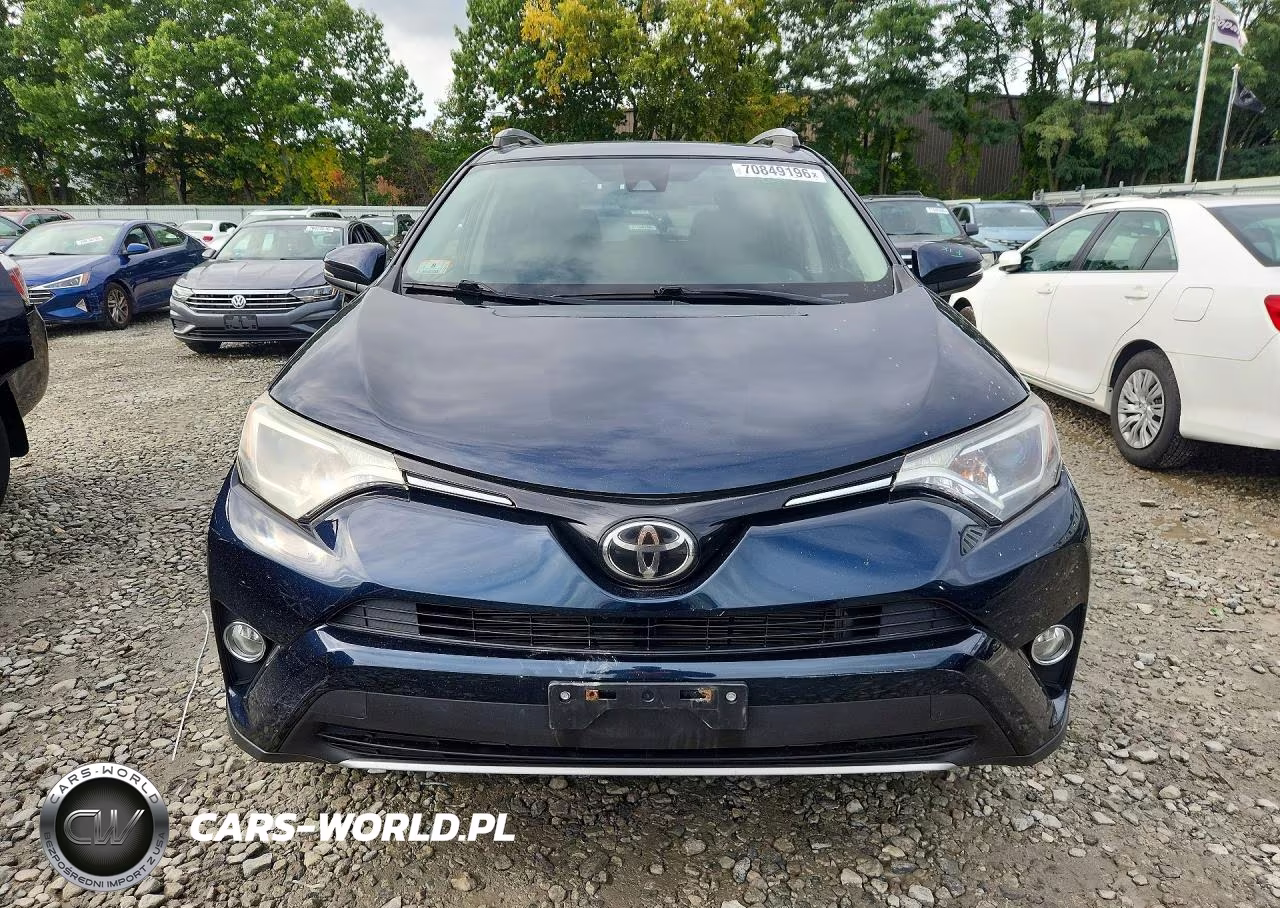2018 Toyota Rav4 Xle VIN:JTMRFREV8JJ176482 - 5