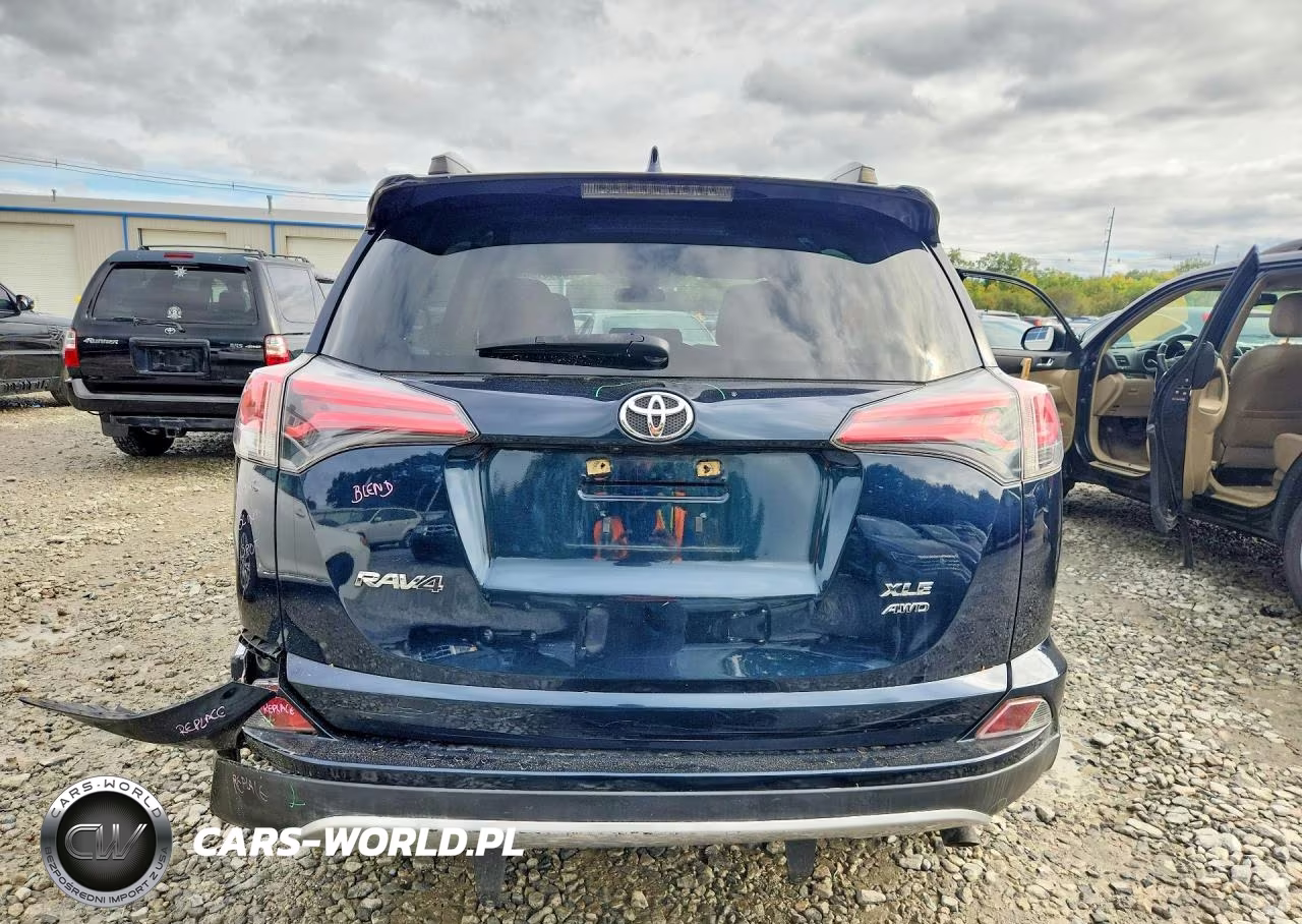 2018 Toyota Rav4 Xle VIN:JTMRFREV8JJ176482 - 6