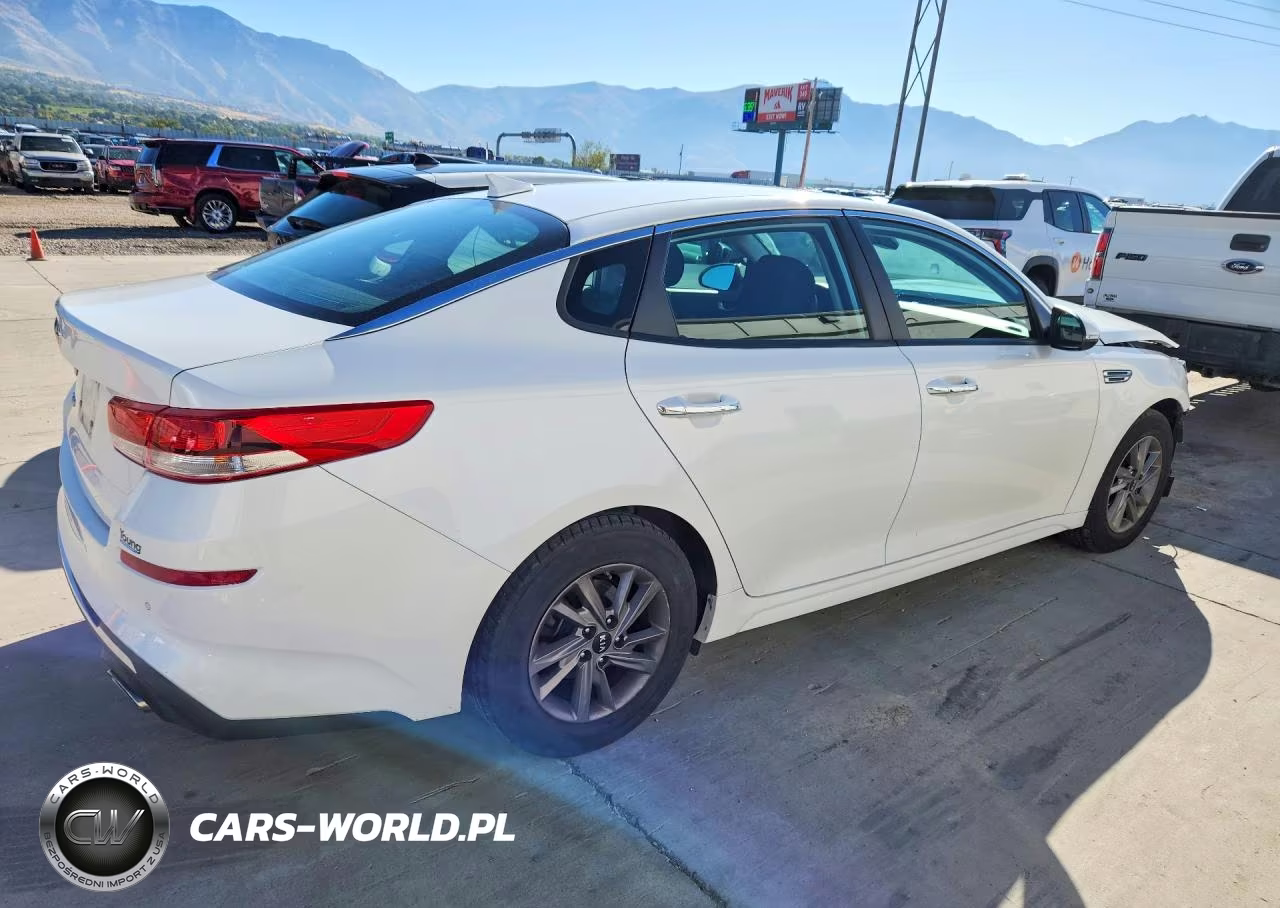 2020 Kia Optima Lx VIN:5XXGT4L35LG422576 - 3