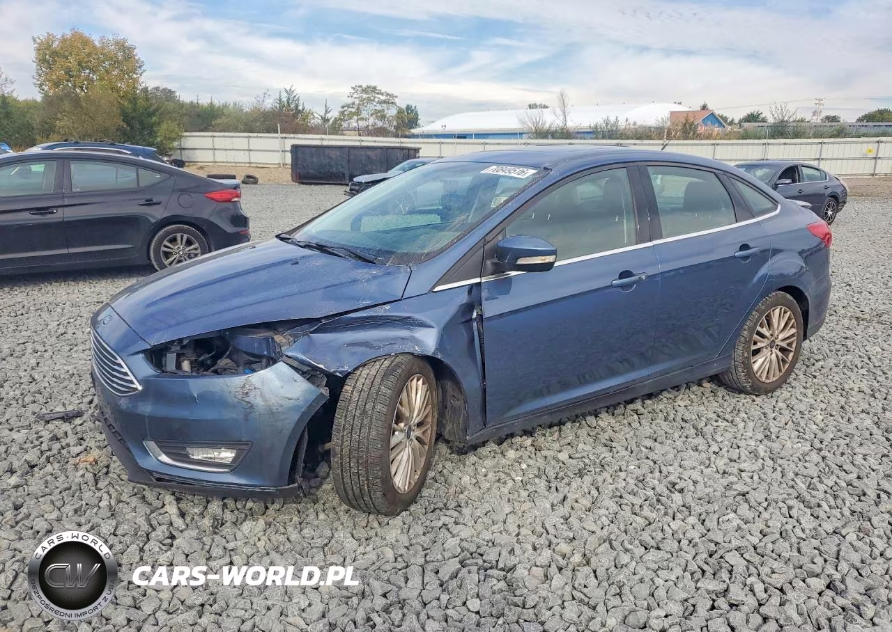 2018 Ford Focus Titanium VIN:1FADP3J25JL209982 - 1